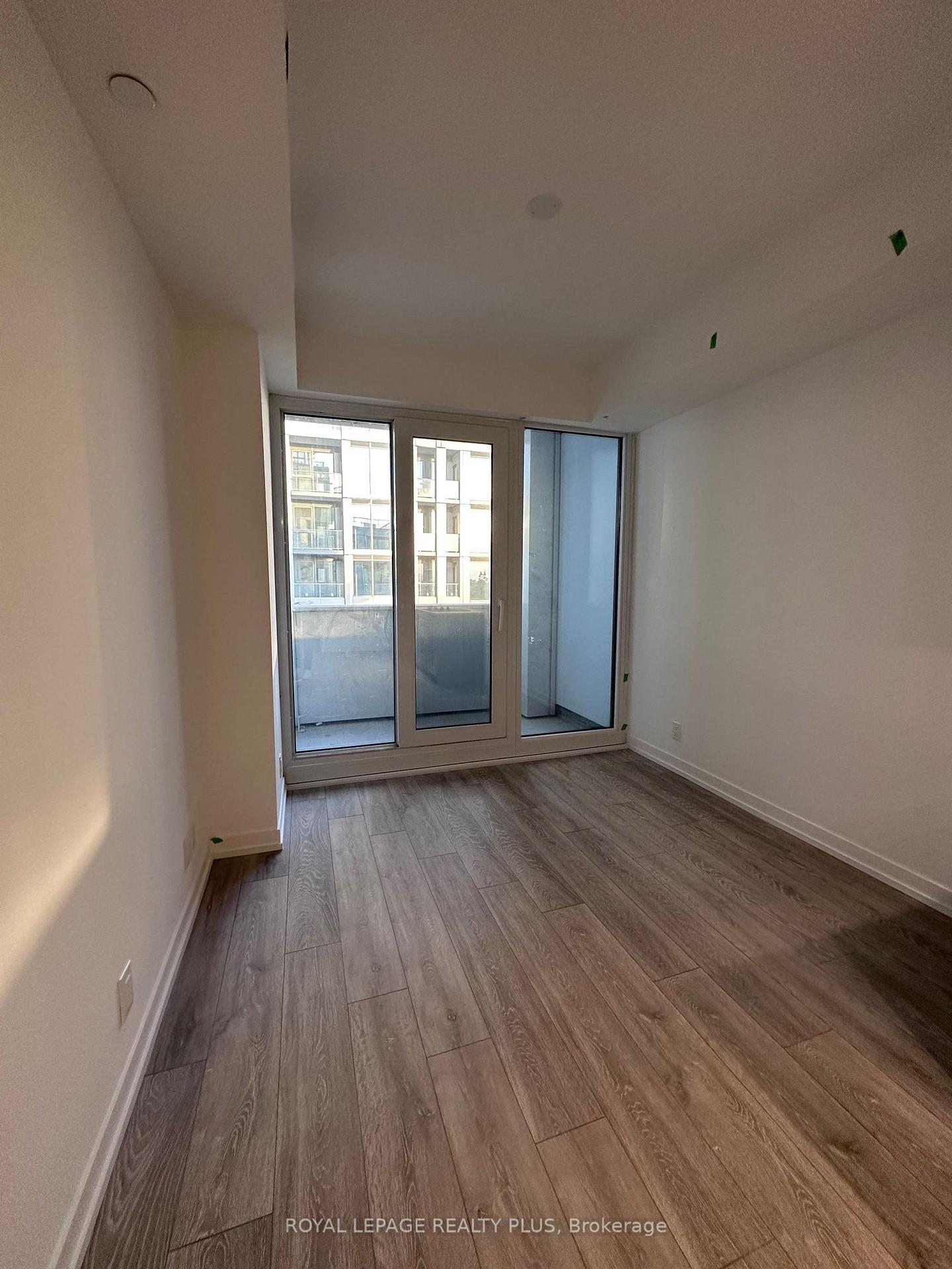 Photo 5 of Unit 608, 2020 Bathurst Street, Toronto, Humewood-Cedarvale — HOMEH