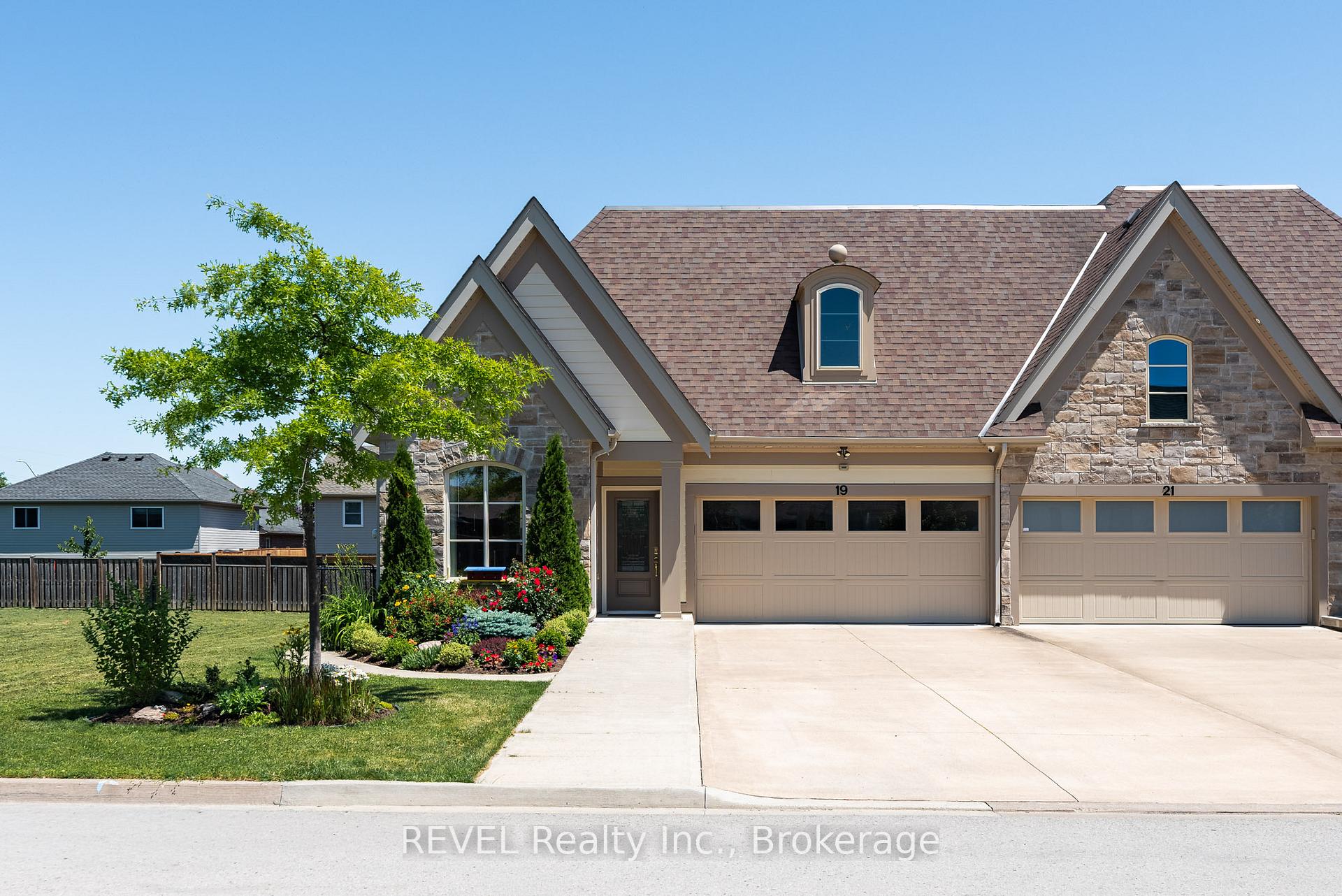 Photo of 19 Francesco Crescent