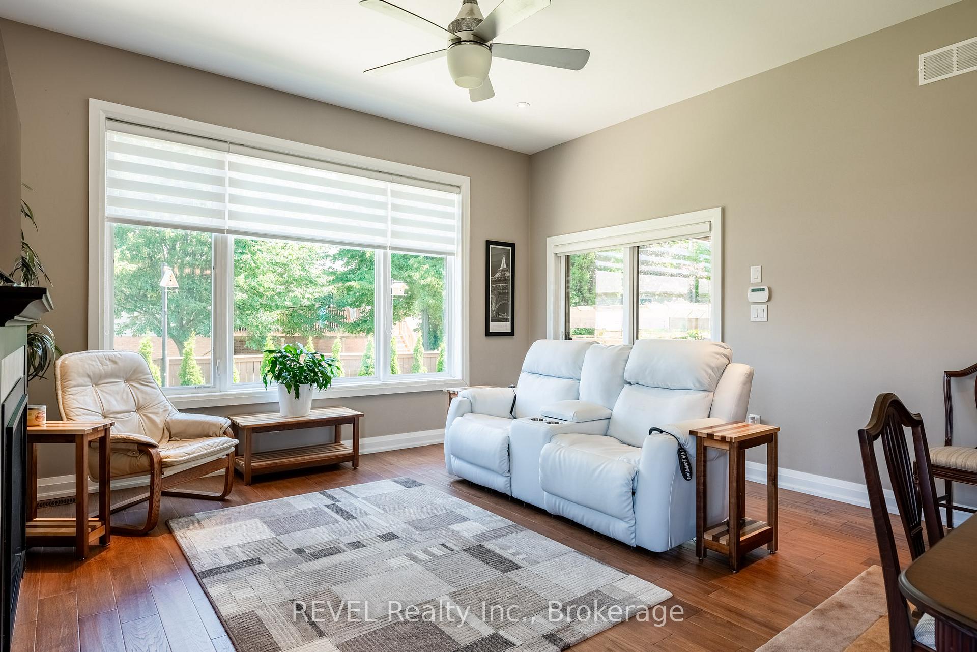 Photo 14 of 19 Francesco Crescent, St. Catharines, Rykert/Vansickle — HOMEH
