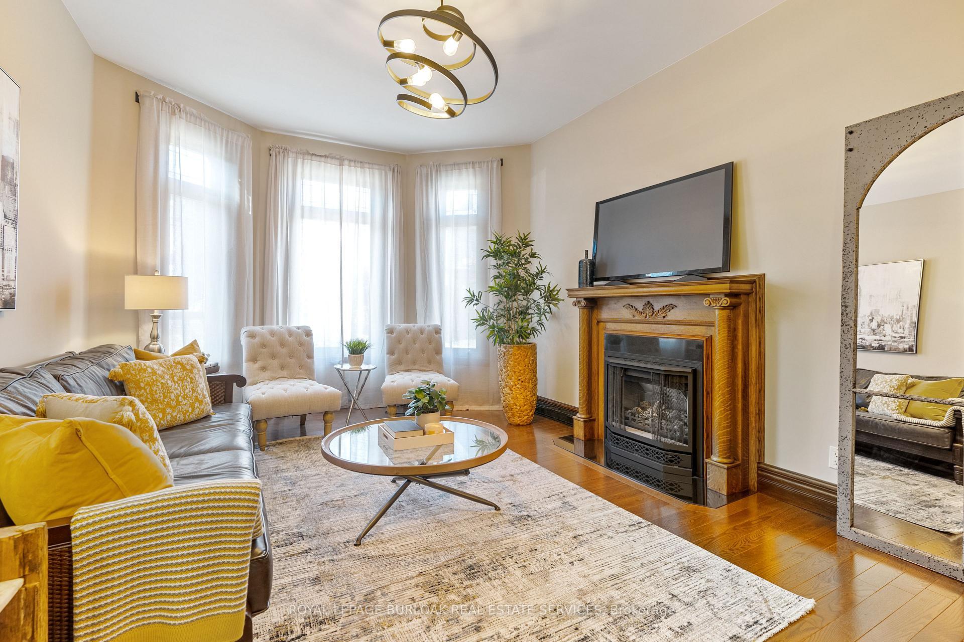 Photo 5 of Unit Main Floor, 107 Catharine Street S, Hamilton, Corktown — HOMEH
