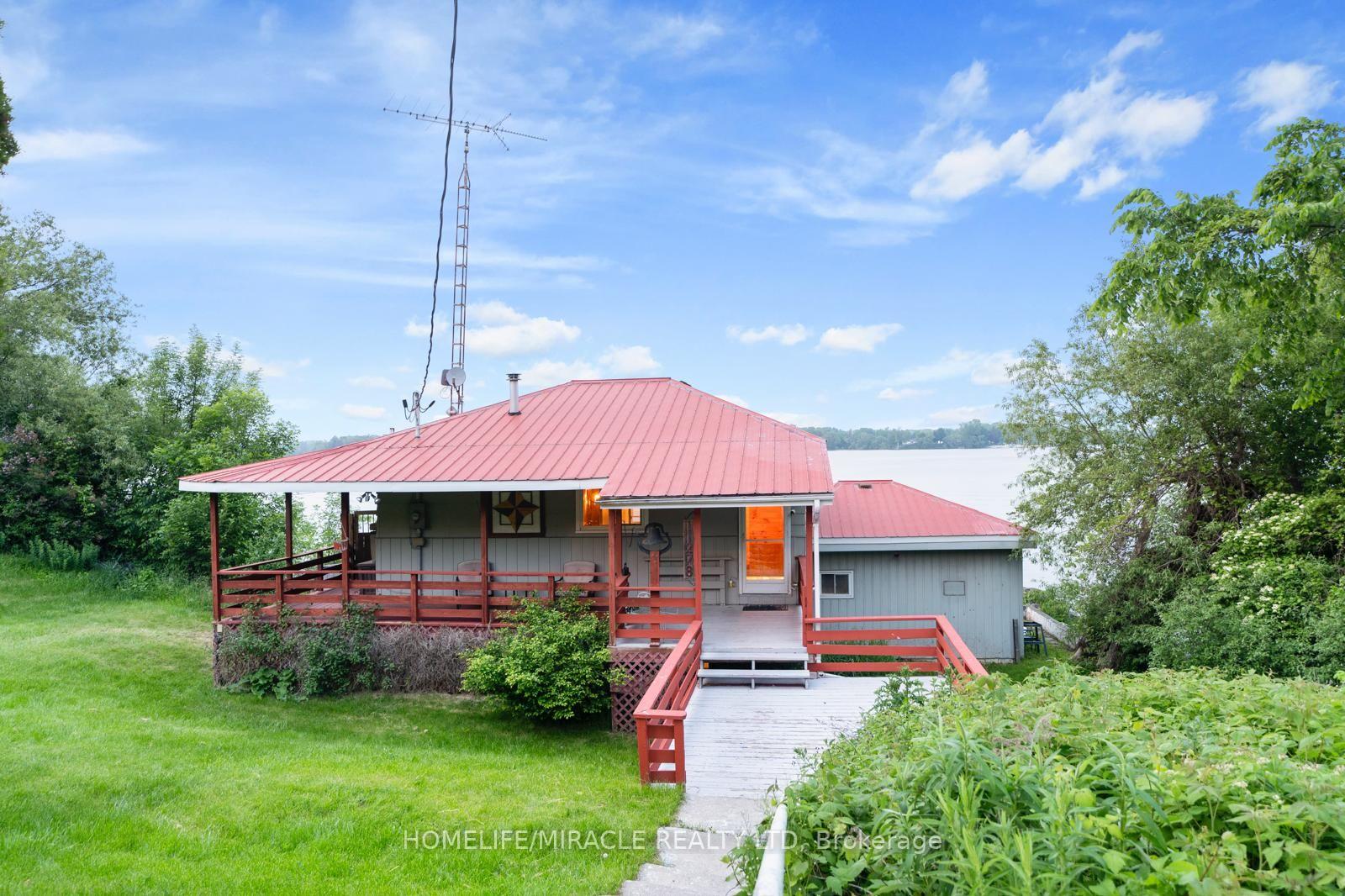 Photo 2 of 11278 Loyalist Parkway, Prince Edward County, Picton Ward — HOMEH