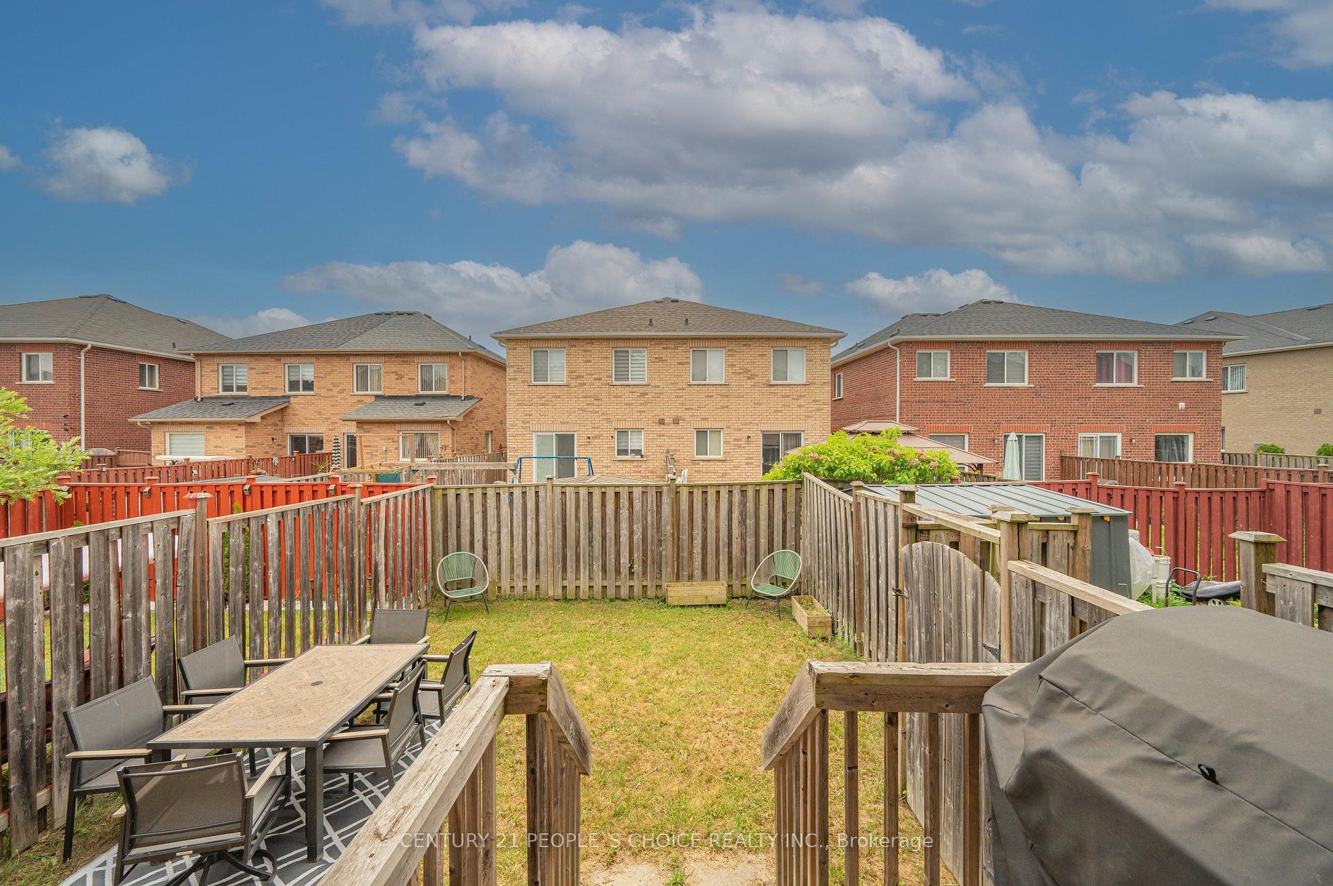 Photo 42 of 103 Spicebush Terrace, Brampton, Credit Valley — HOMEH