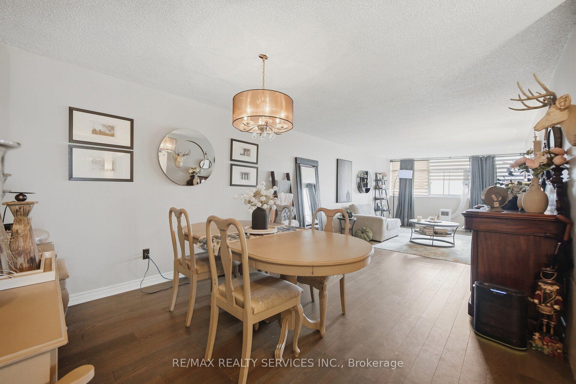 Photo 4 of Unit #602, 3151 Bridletowne Circle, Scarborough, L'Amoreaux — HOMEH