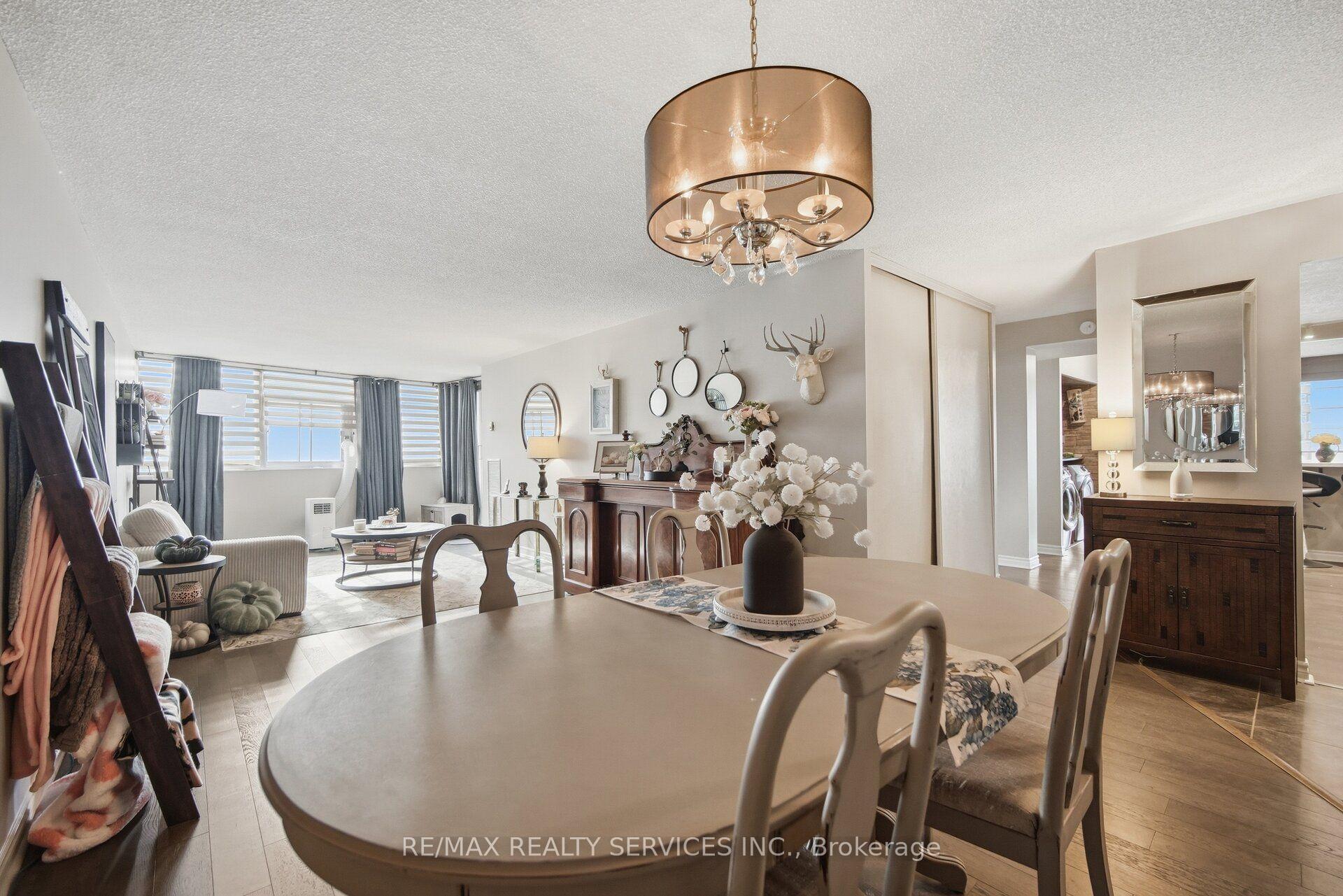 Photo 11 of Unit #602, 3151 Bridletowne Circle, Scarborough, L'Amoreaux — HOMEH