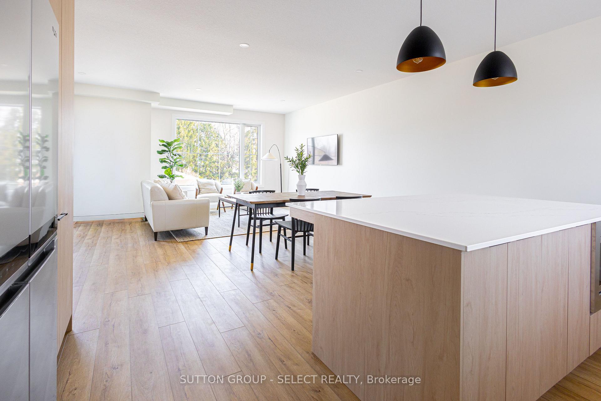 Photo 11 of Unit 4, 233 Upper Queen Street, Thames Centre, Thorndale — HOMEH