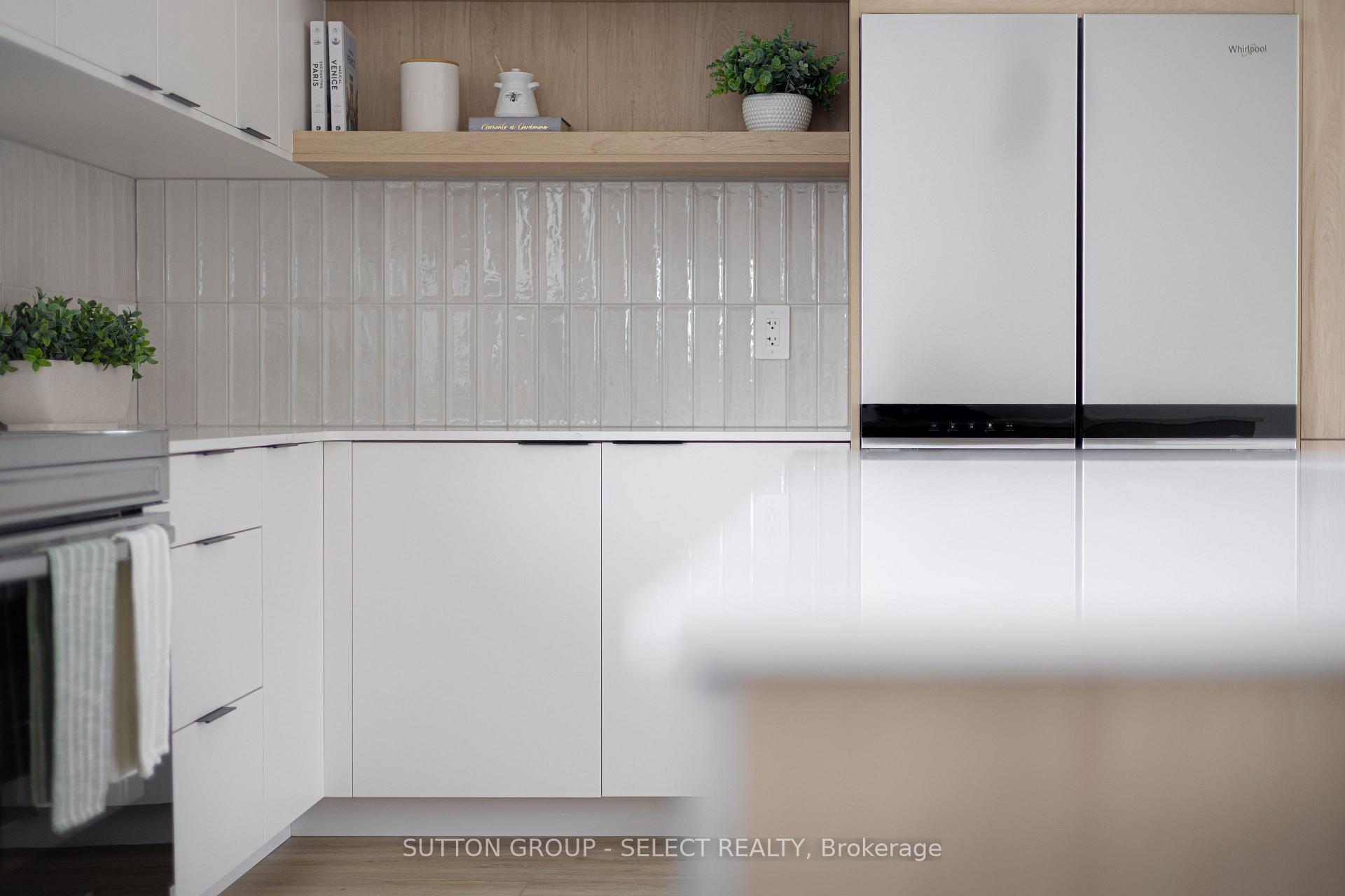 Photo 16 of Unit 4, 233 Upper Queen Street, Thames Centre, Thorndale — HOMEH
