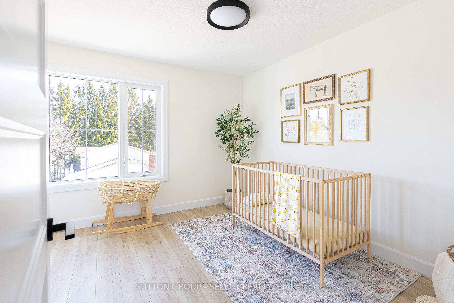 Photo 22 of Unit 4, 233 Upper Queen Street, Thames Centre, Thorndale — HOMEH