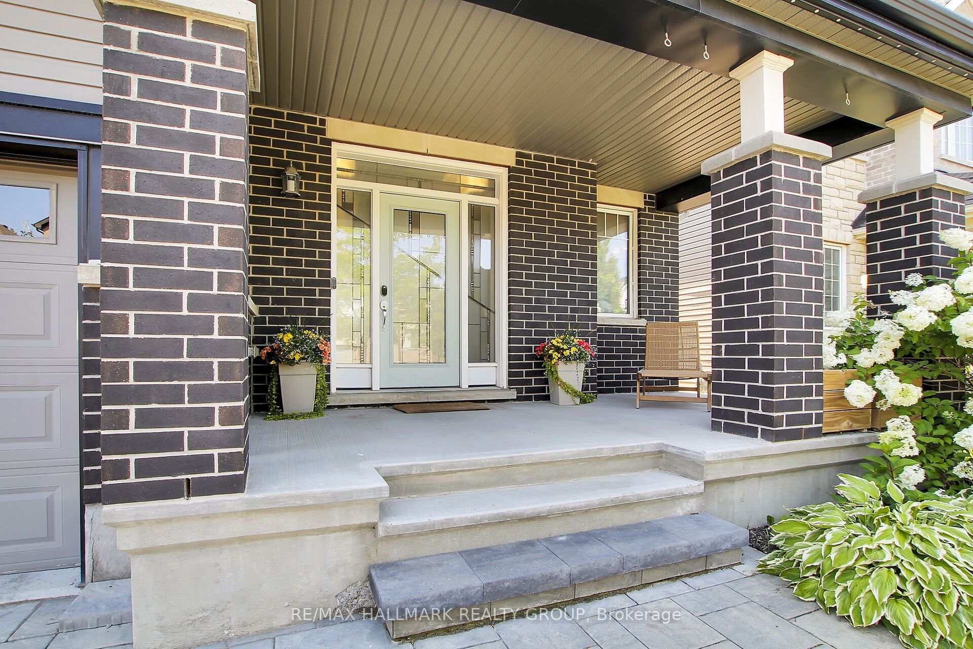 Photo 3 of 636 Eagle Crest Heights, Ottawa, Stittsville (North) — HOMEH