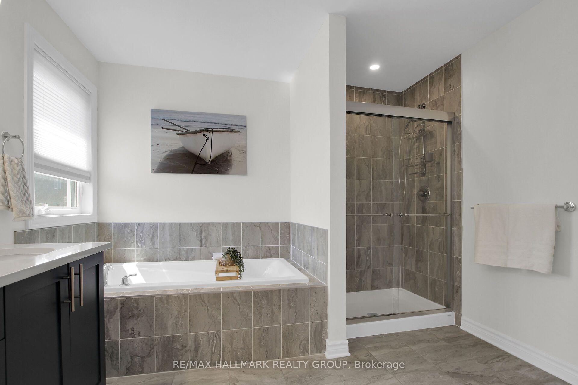 Photo 26 of 636 Eagle Crest Heights, Ottawa, Stittsville (North) — HOMEH