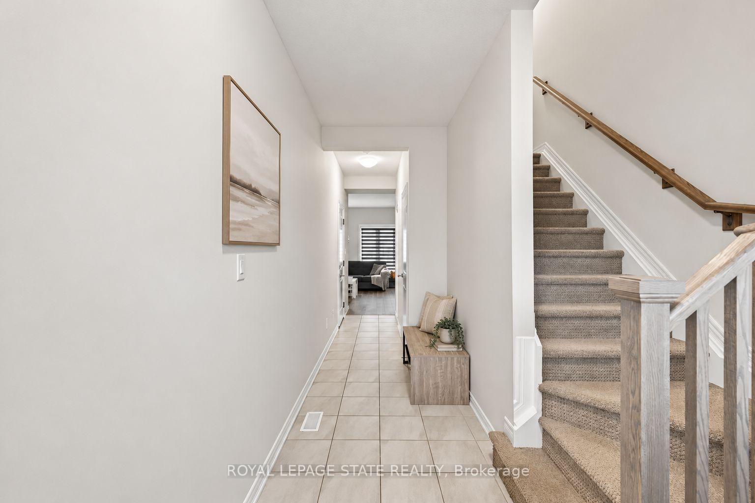 Photo 3 of 125 Sunflower Place, Welland, West Welland — HOMEH