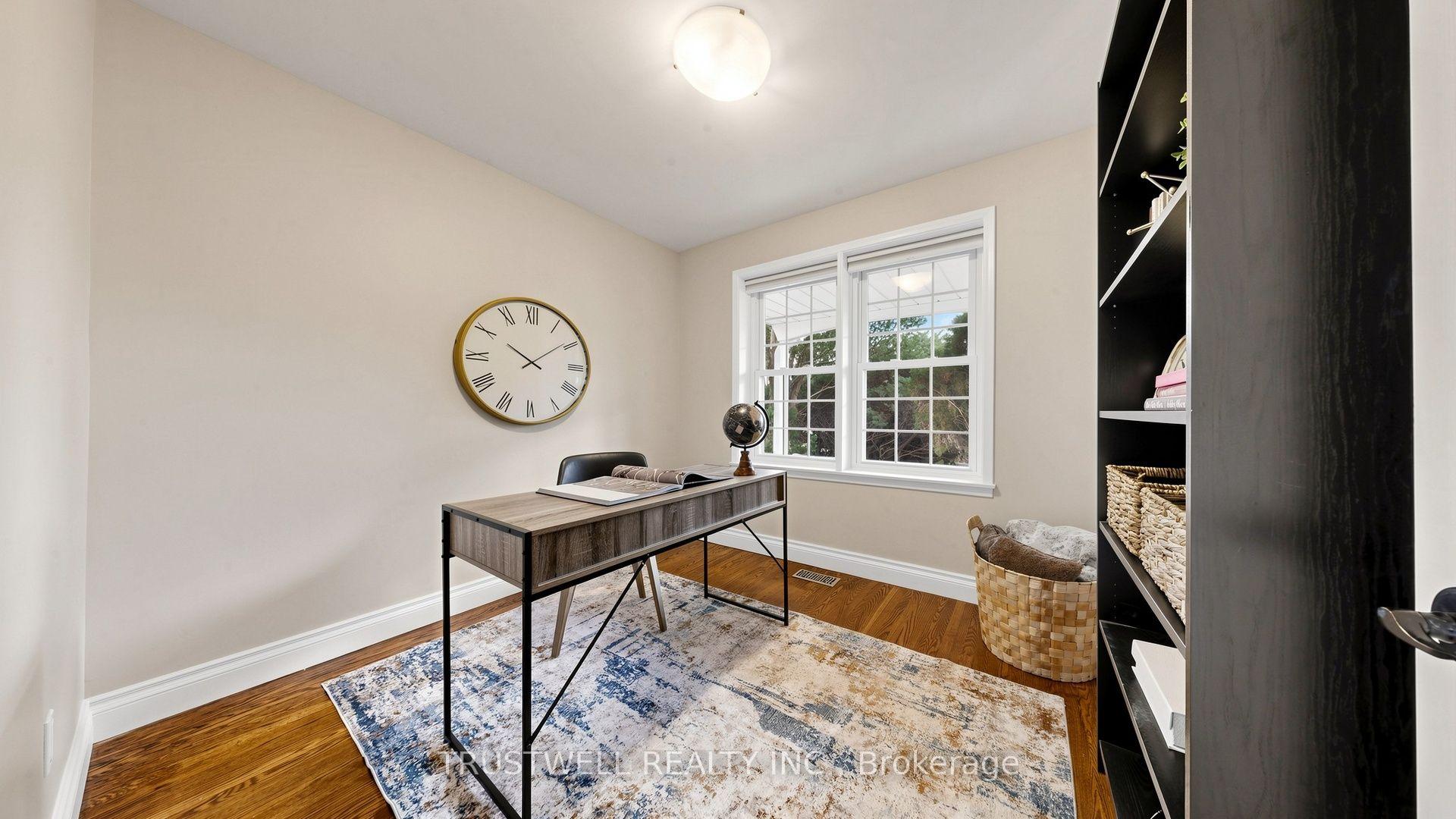 Photo 26 of 23 Shawfield Crescent, North York, Parkwoods-Donalda — HOMEH