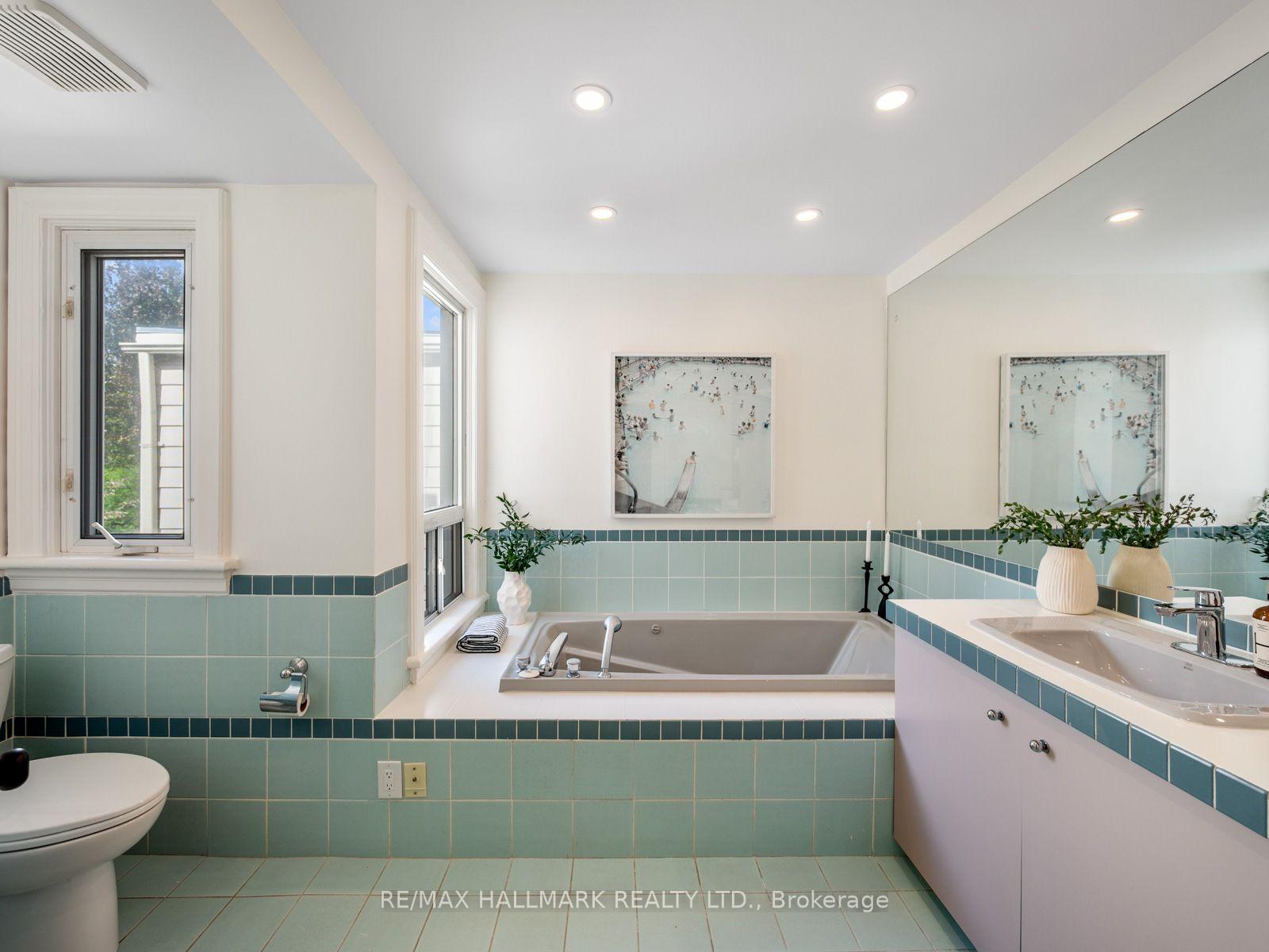 Photo 26 of 84 De Grassi Street, Toronto, South Riverdale — HOMEH