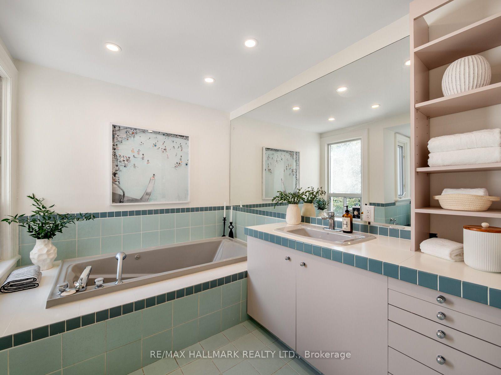 Photo 27 of 84 De Grassi Street, Toronto, South Riverdale — HOMEH