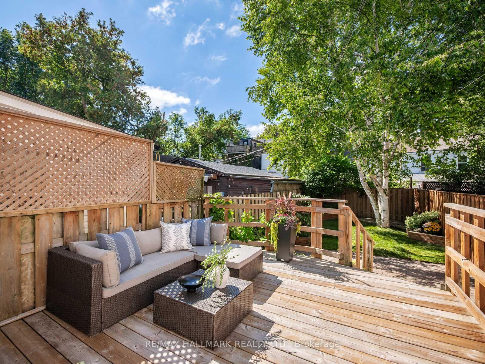 Photo 37 of 84 De Grassi Street, Toronto, South Riverdale — HOMEH