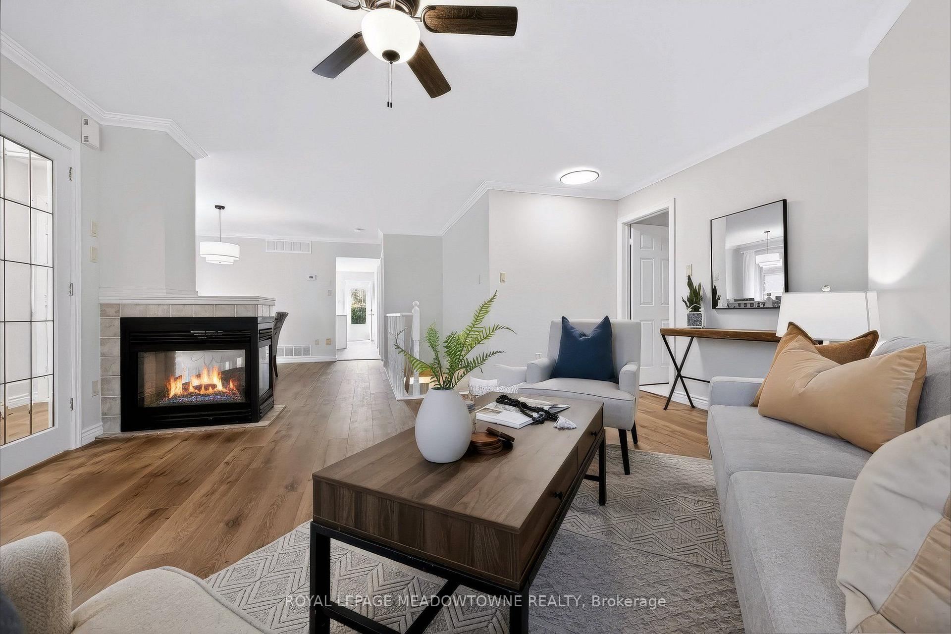 Photo 7 of 16 Harrop Avenue, Halton Hills, Georgetown — HOMEH