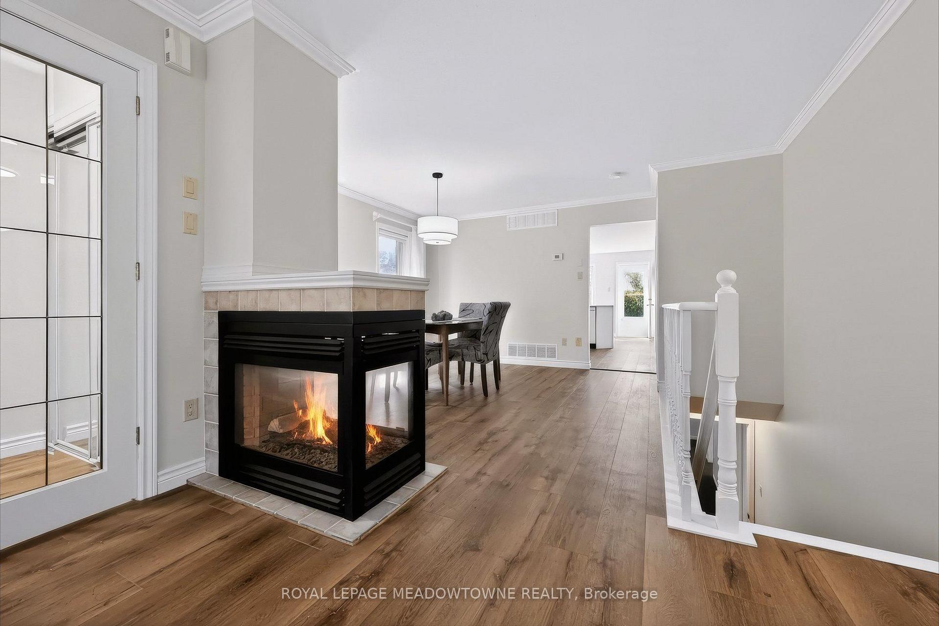 Photo 9 of 16 Harrop Avenue, Halton Hills, Georgetown — HOMEH