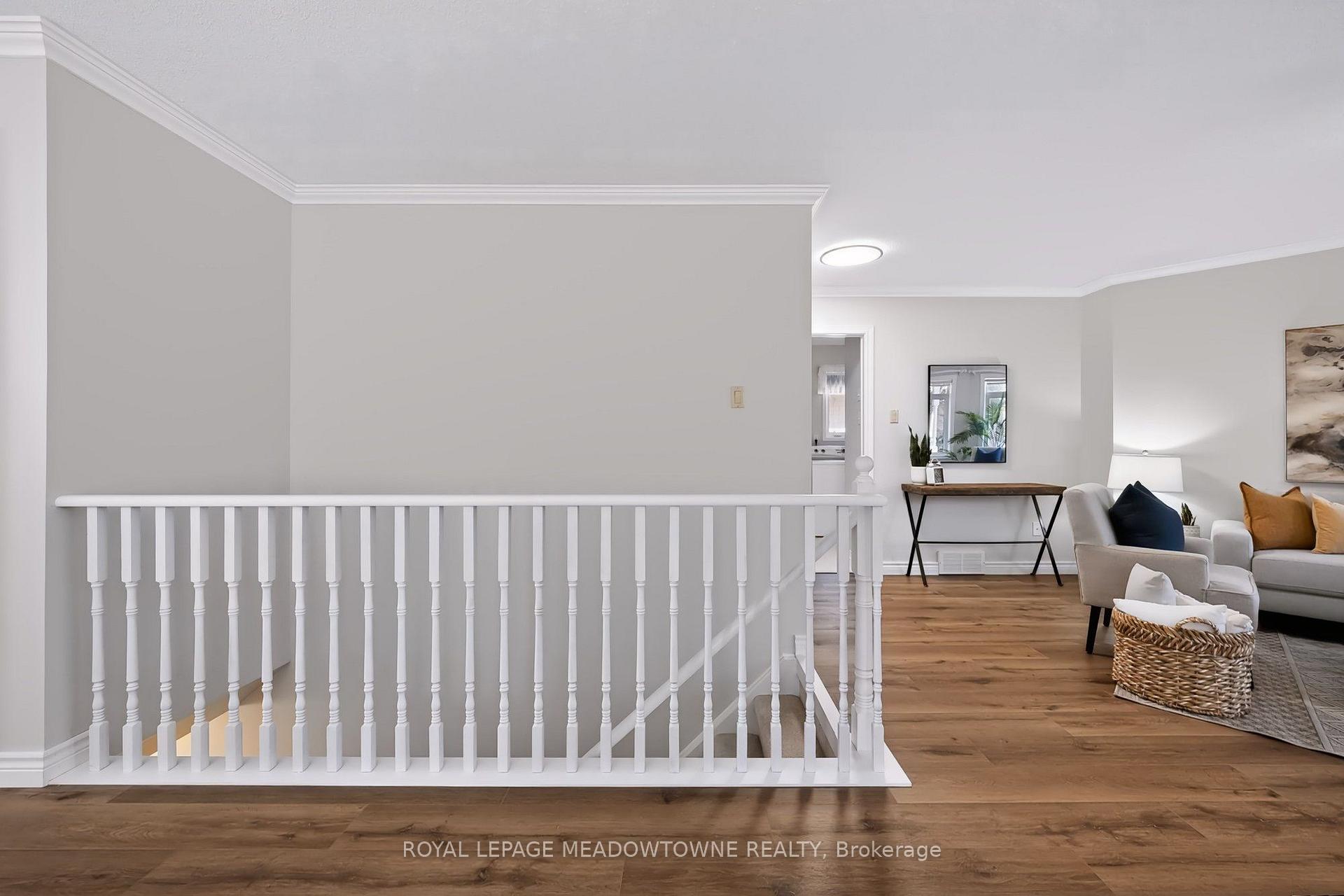 Photo 29 of 16 Harrop Avenue, Halton Hills, Georgetown — HOMEH