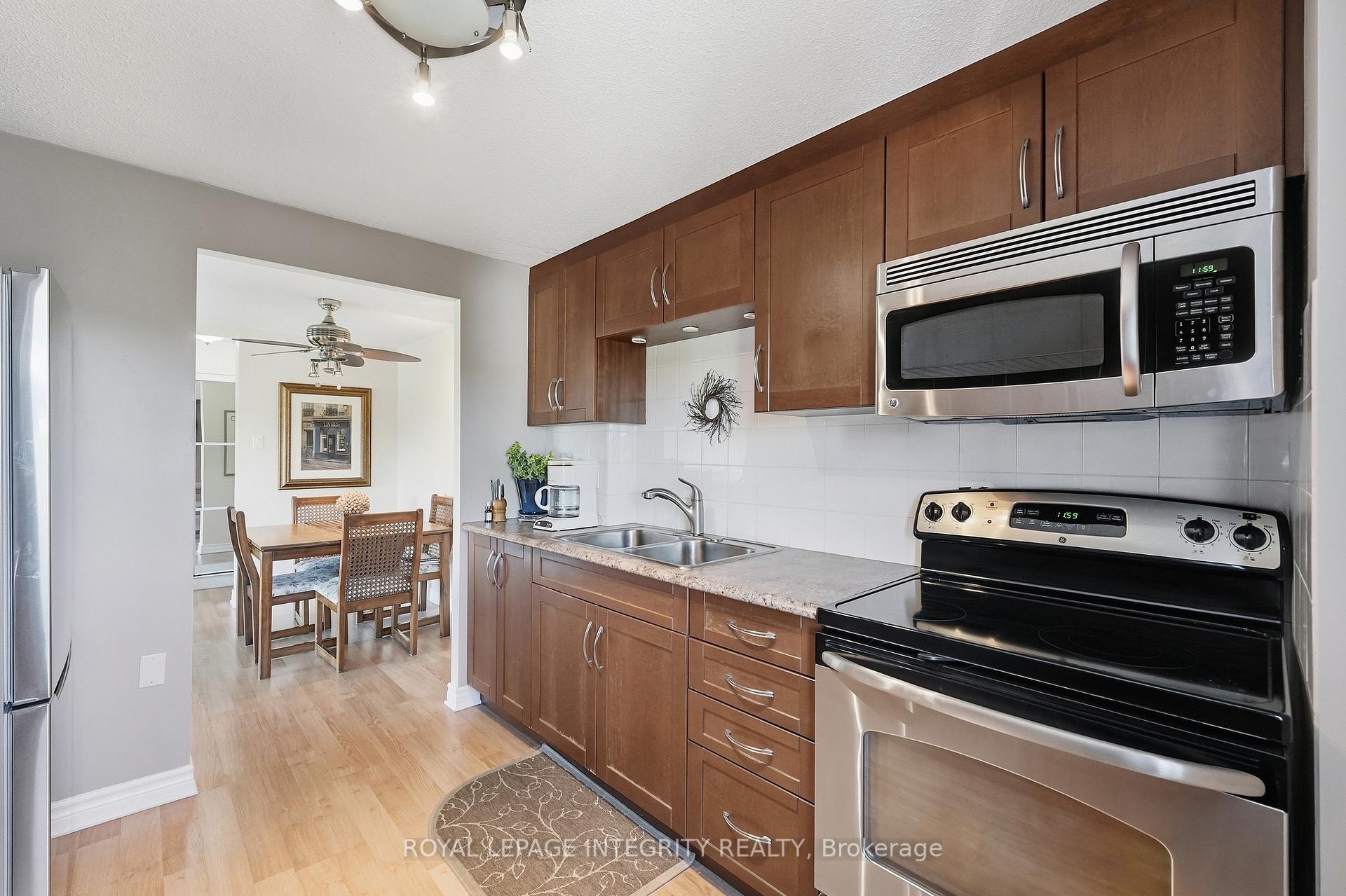 Photo 10 of Unit 604, 915 Elmsmere Road, Ottawa, Beacon Hill South — HOMEH