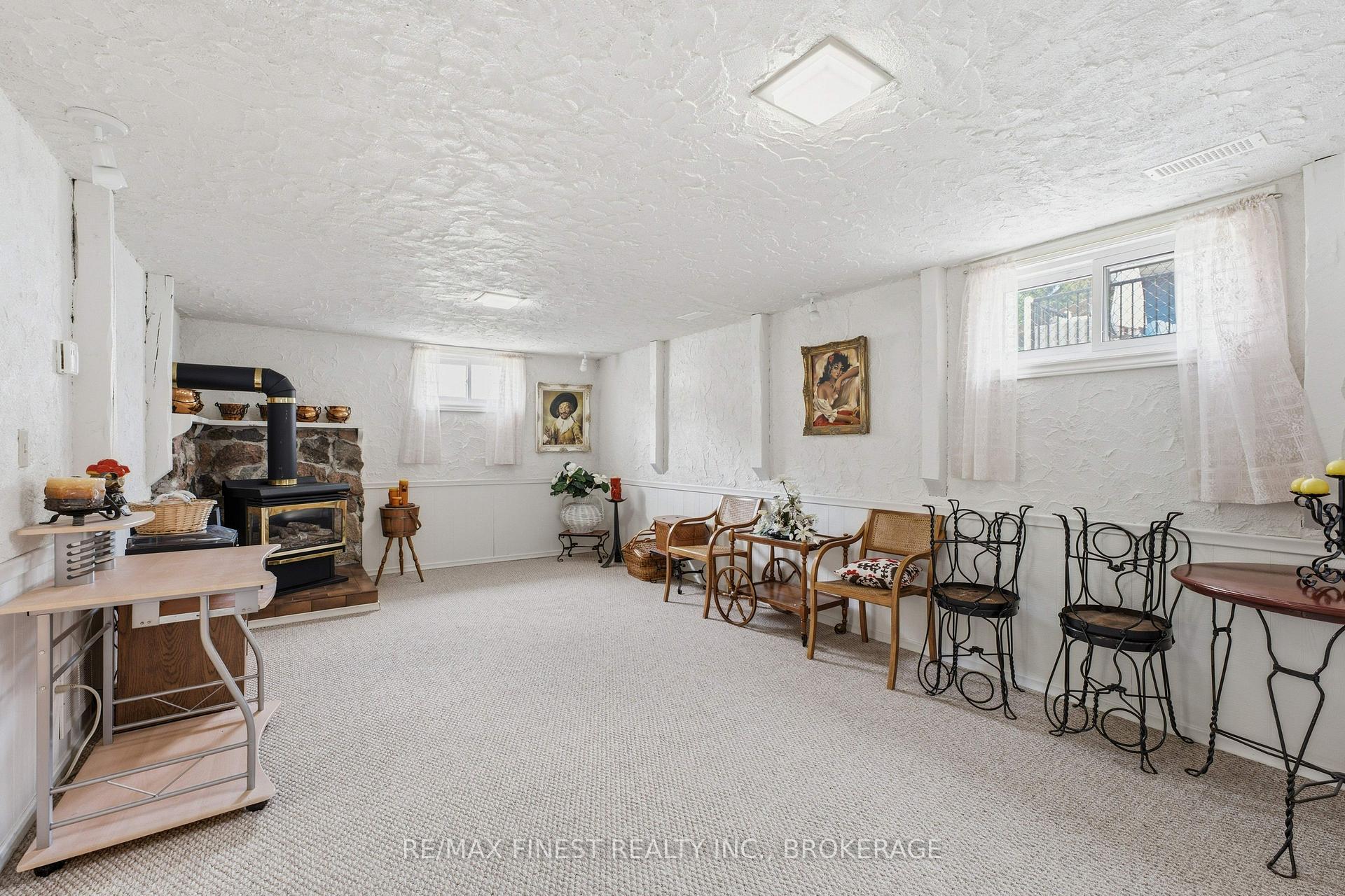 Photo 28 of 746 Laidlaw Crescent, Kingston, South of Taylor-Kidd Blvd — HOMEH
