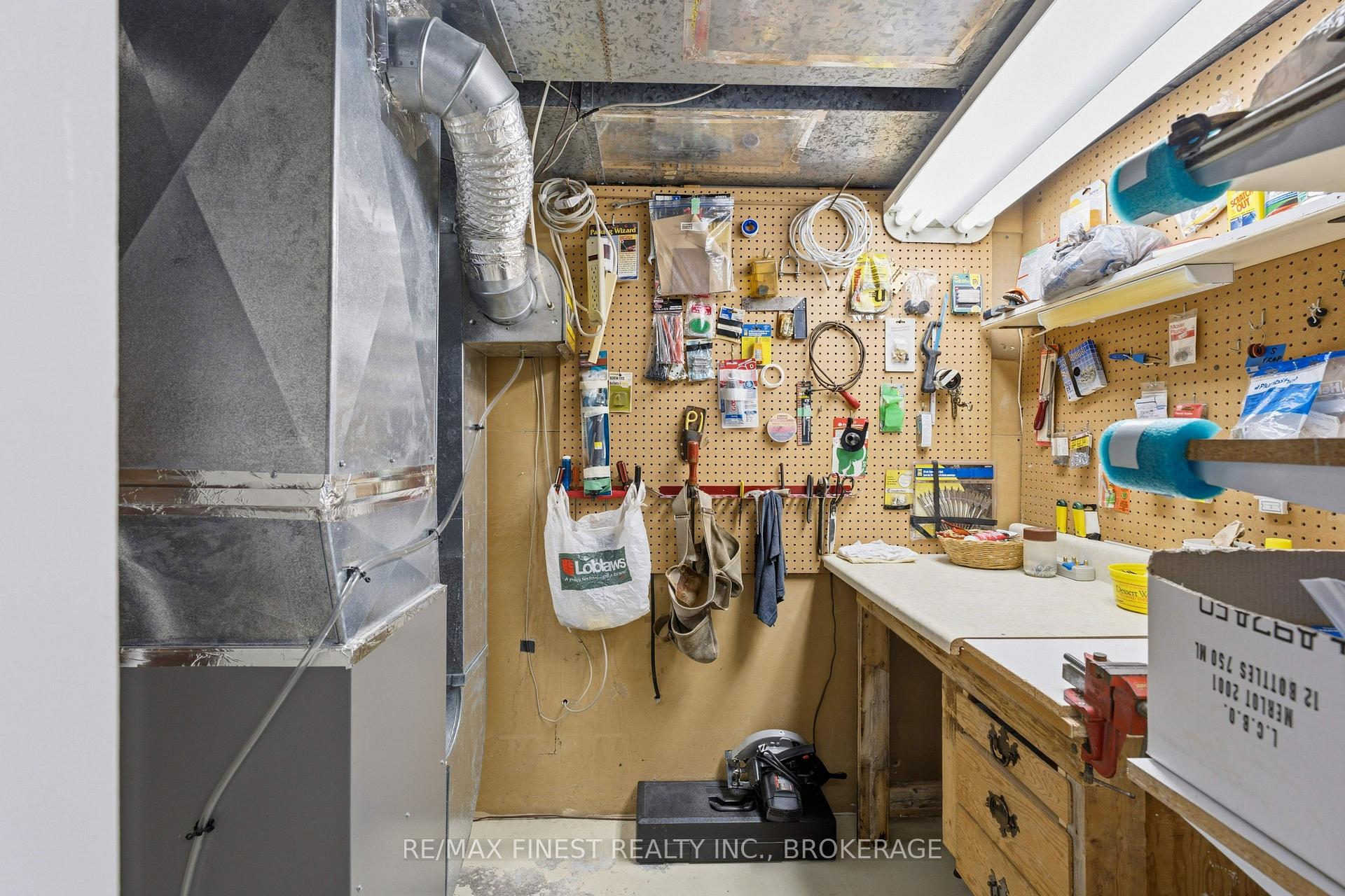 Photo 34 of 746 Laidlaw Crescent, Kingston, South of Taylor-Kidd Blvd — HOMEH