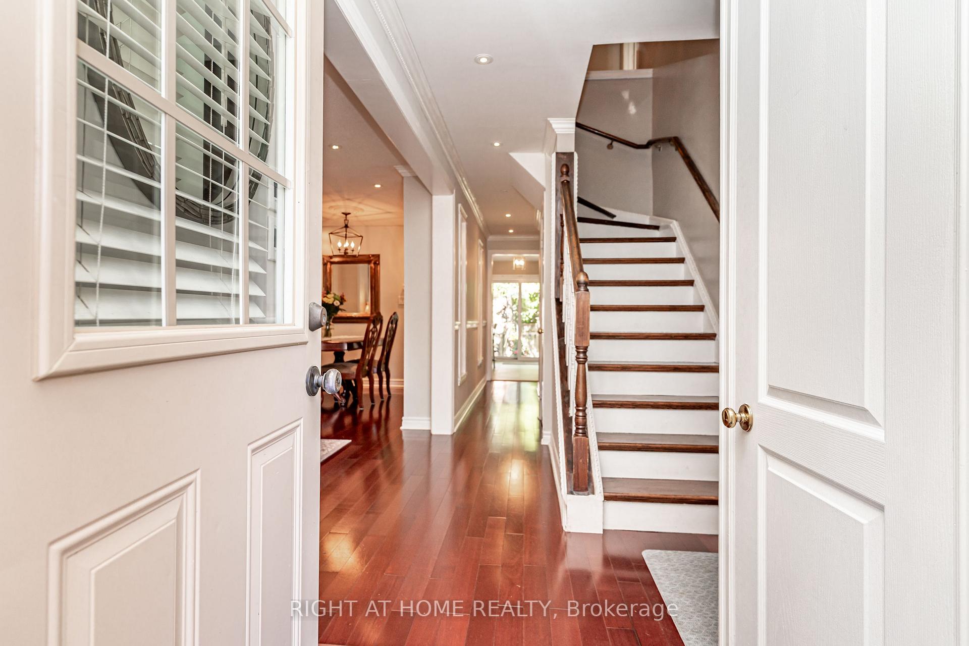 Photo 11 of Unit 9, 2272 Mowat Avenue, Oakville, River Oaks — HOMEH