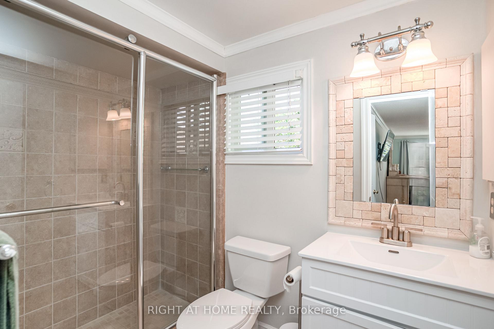 Photo 32 of Unit 9, 2272 Mowat Avenue, Oakville, River Oaks — HOMEH
