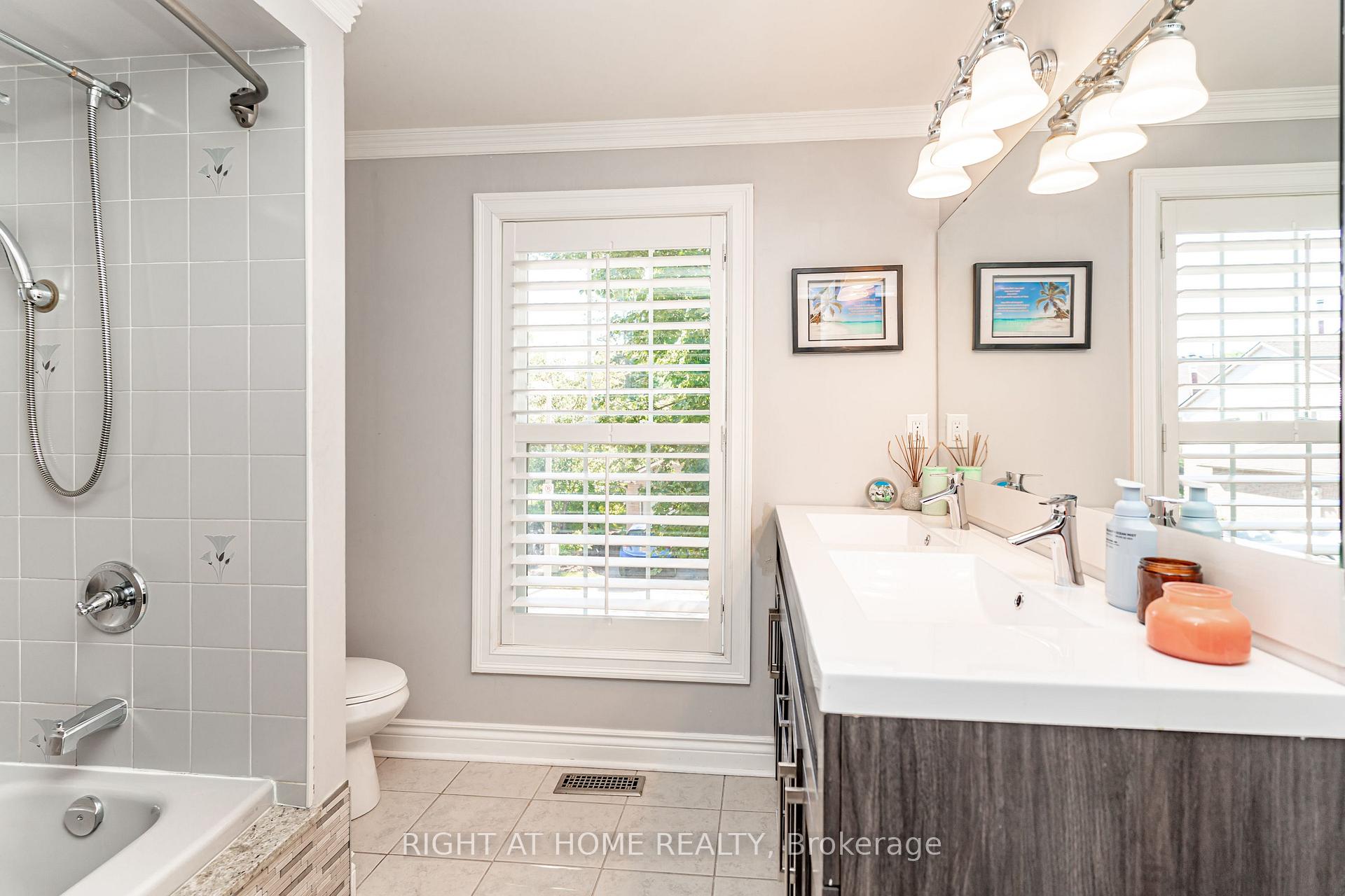 Photo 35 of Unit 9, 2272 Mowat Avenue, Oakville, River Oaks — HOMEH