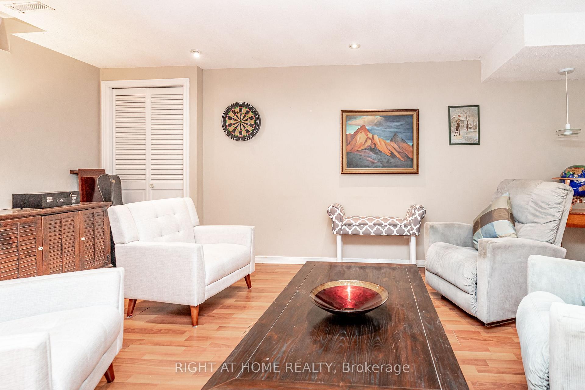 Photo 38 of Unit 9, 2272 Mowat Avenue, Oakville, River Oaks — HOMEH