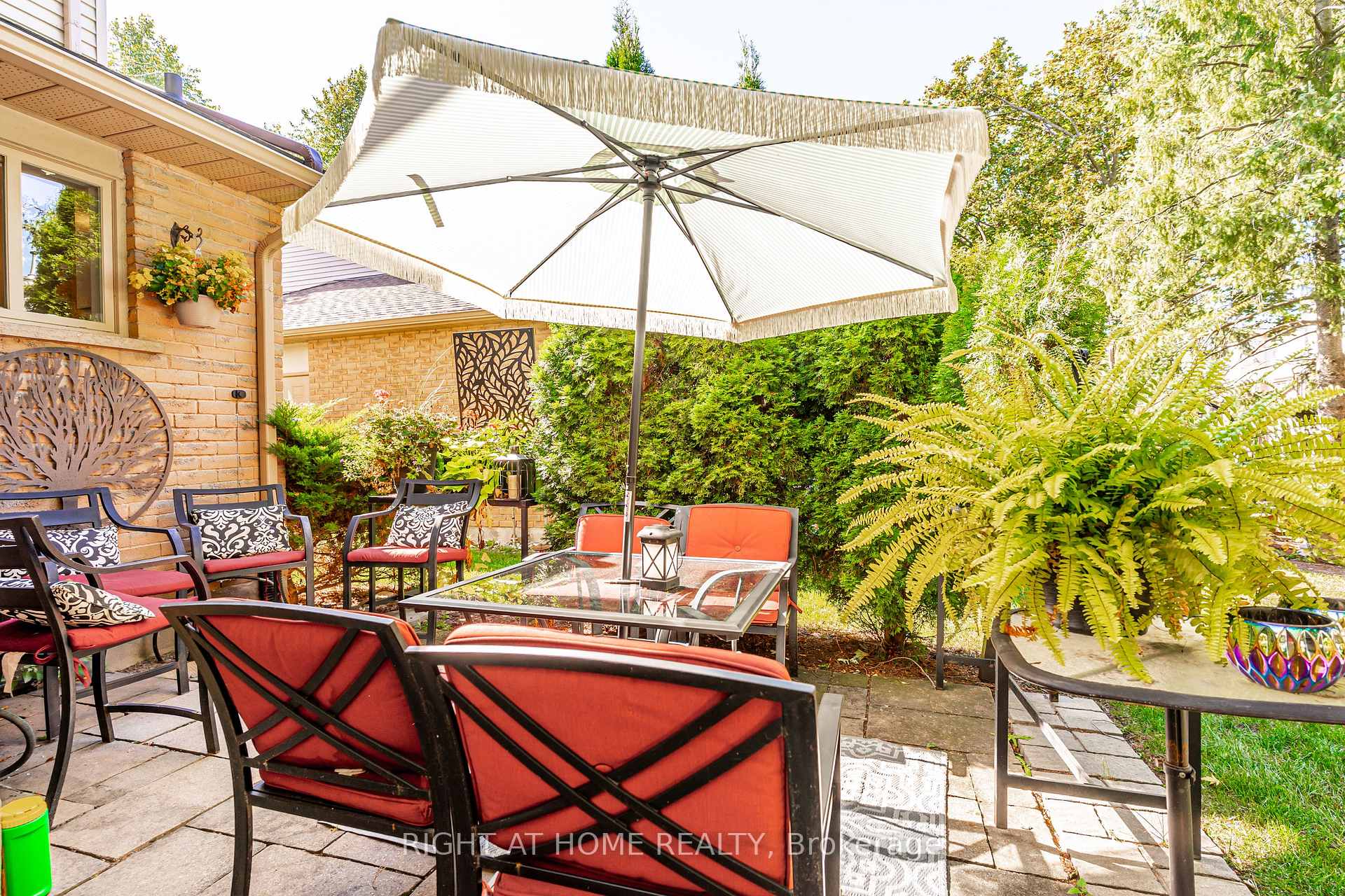 Photo 43 of Unit 9, 2272 Mowat Avenue, Oakville, River Oaks — HOMEH