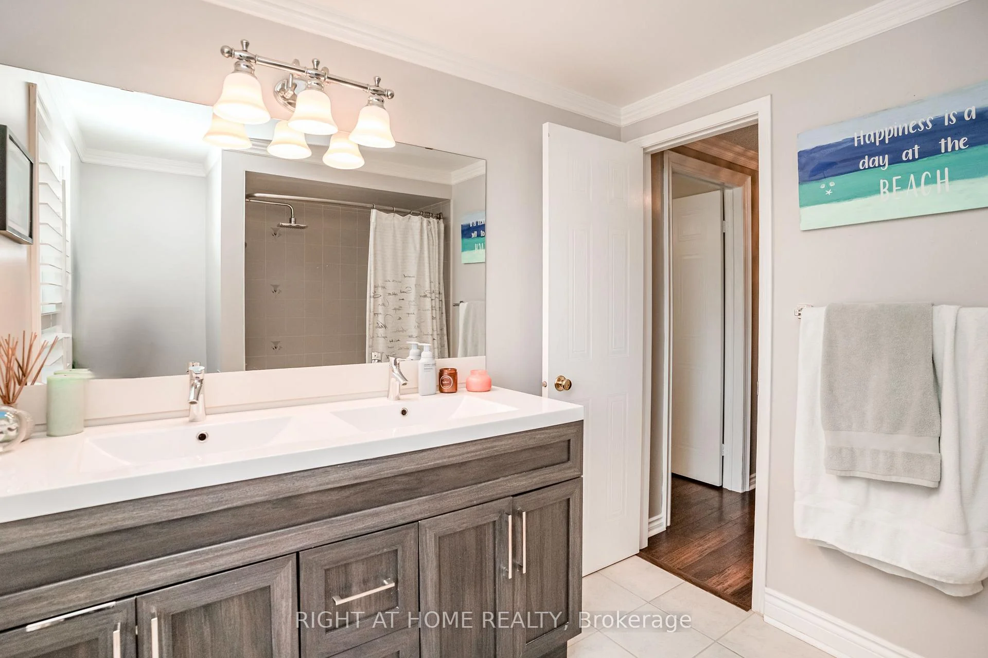 Photo 34 of Unit 9, 2272 Mowat Avenue, Oakville, River Oaks — HOMEH