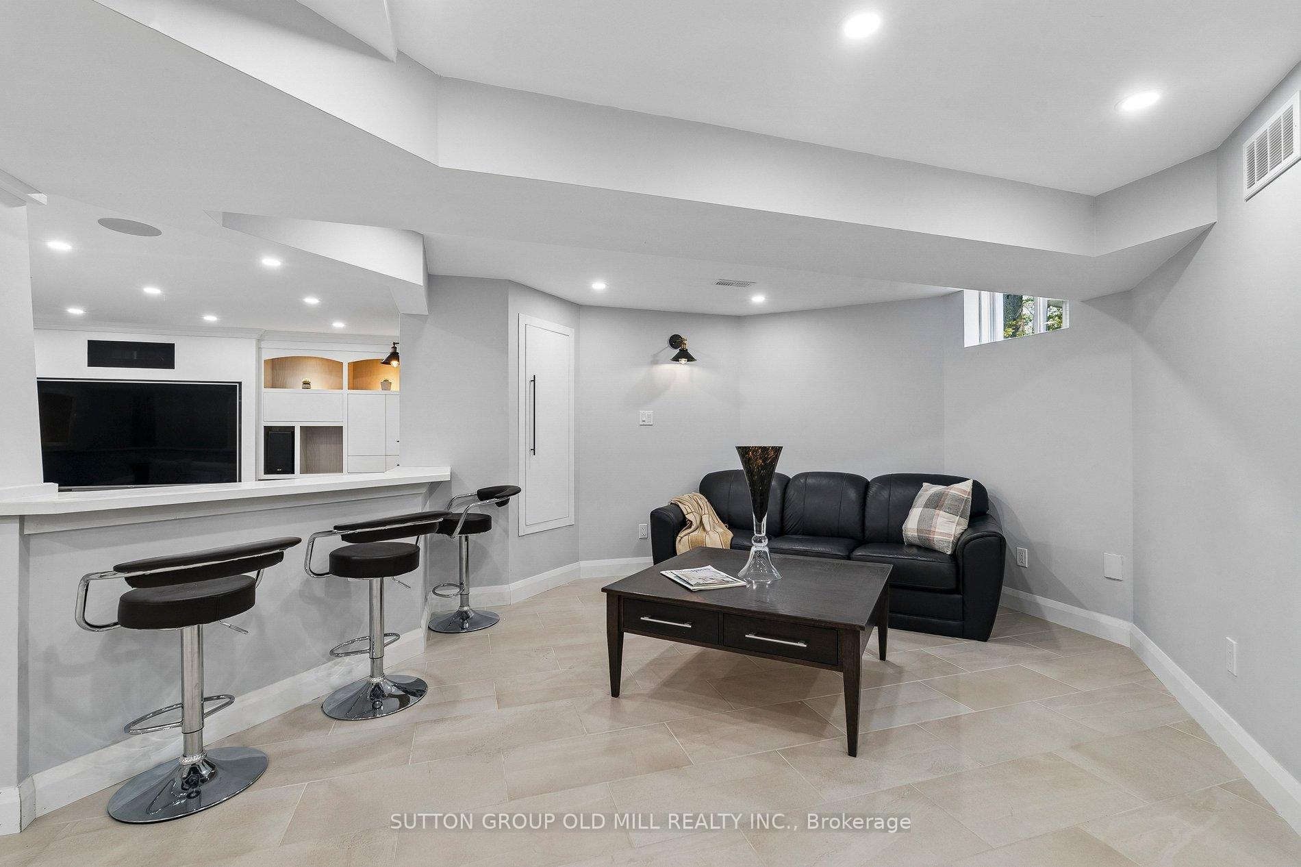 Photo 38 of 7 Rolling Meadow Drive, Caledon, Caledon East — HOMEH
