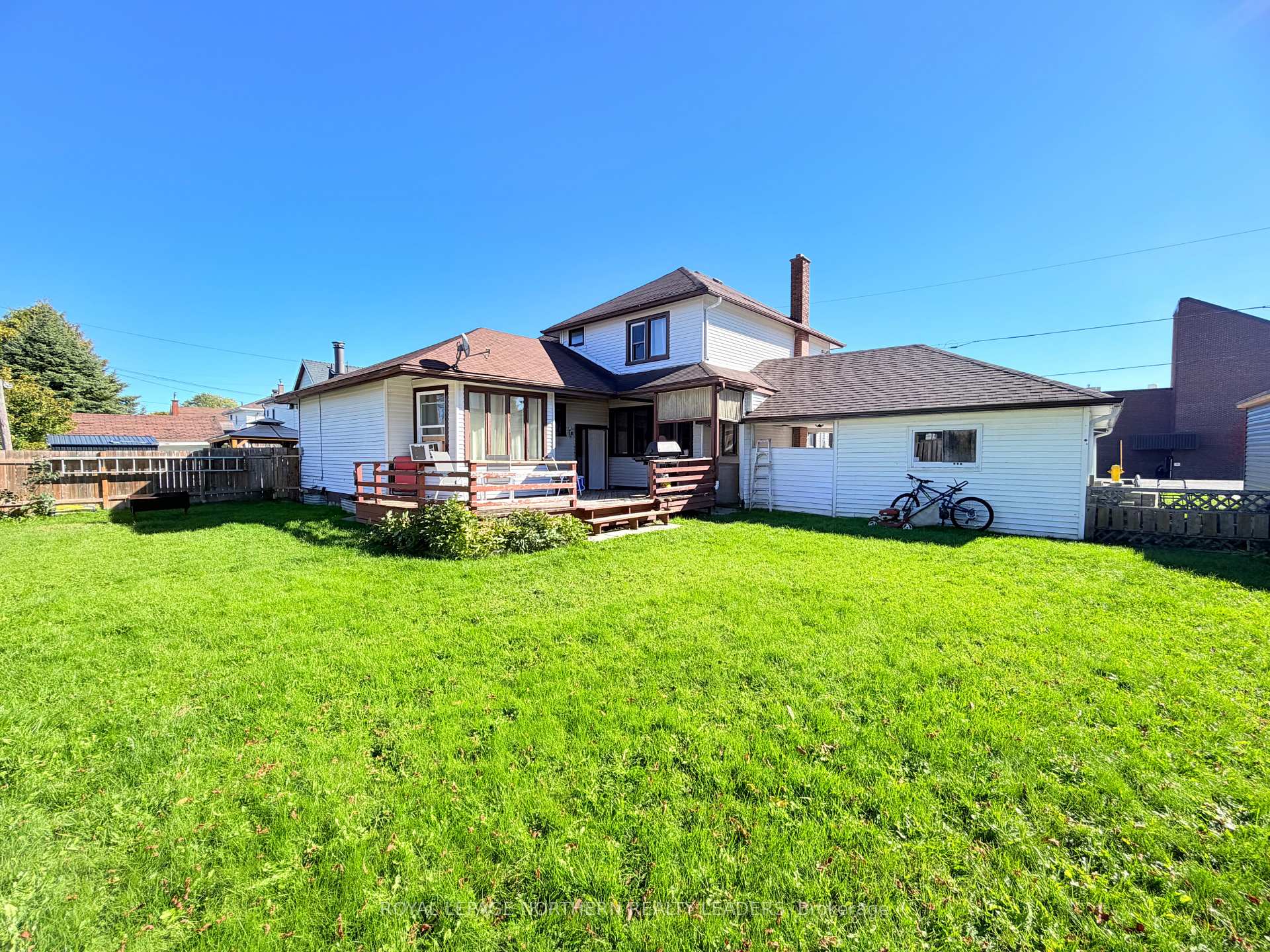 Photo 3 of 20 Powell Avenue, Timmins, SP - Main Area — HOMEH
