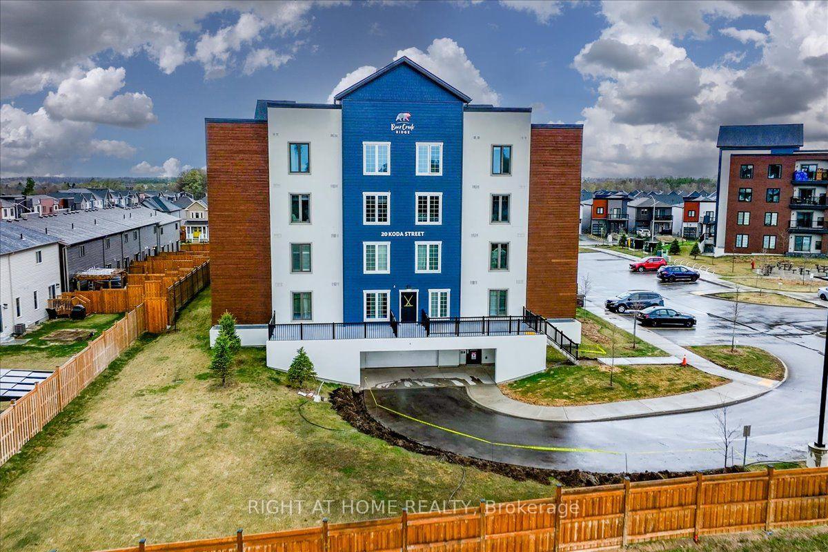 Photo 2 of Unit 302, 20 Koda Street, Barrie, Rural Barrie Southwest — HOMEH