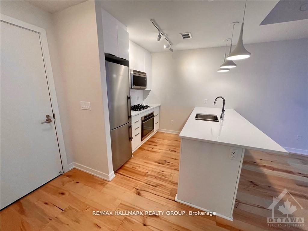 Photo 4 of Unit 312, 530 De Mazenod Avenue, Ottawa, Ottawa East — HOMEH