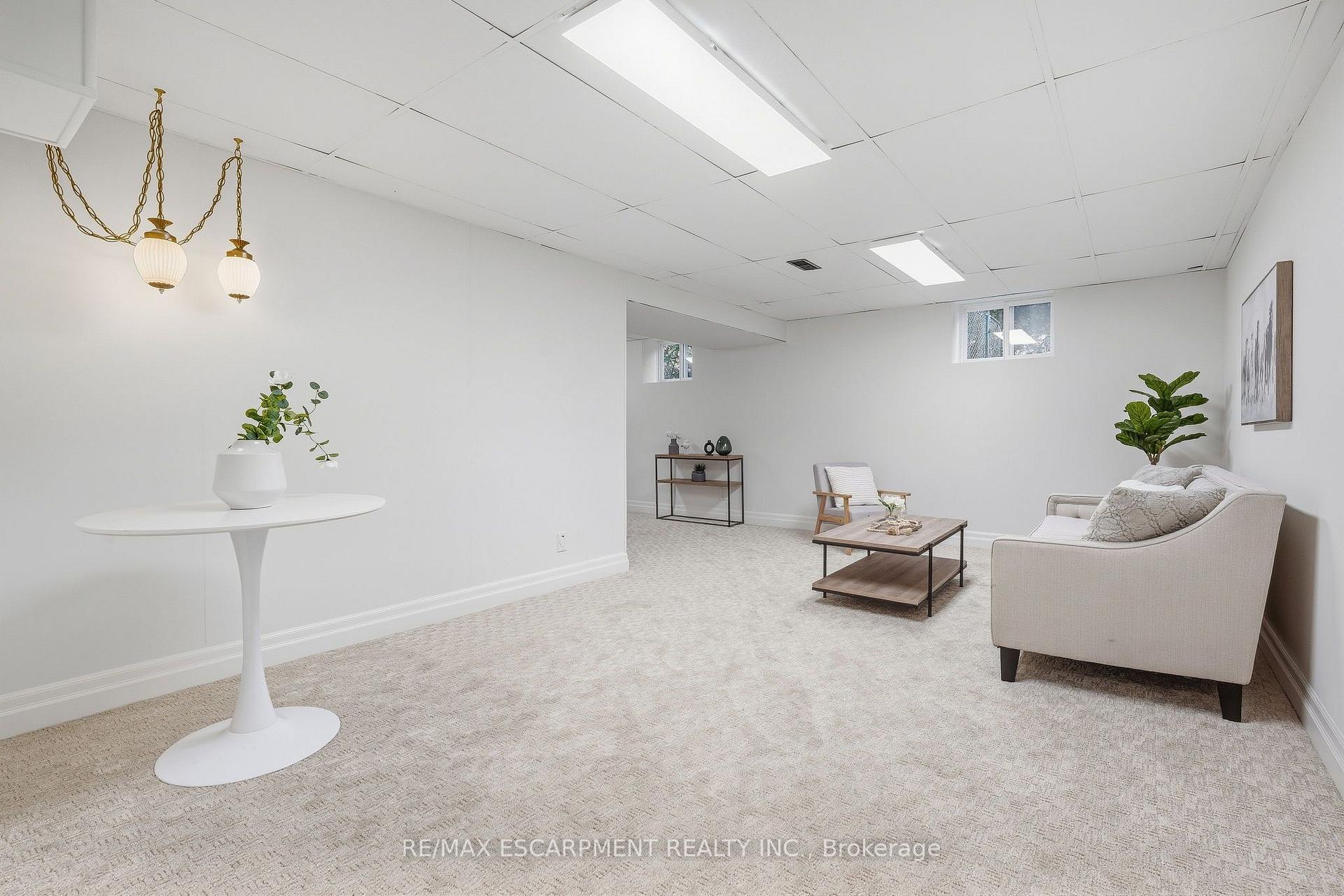 Photo 38 of 4159 Spruce Avenue, Burlington, Shoreacres — HOMEH
