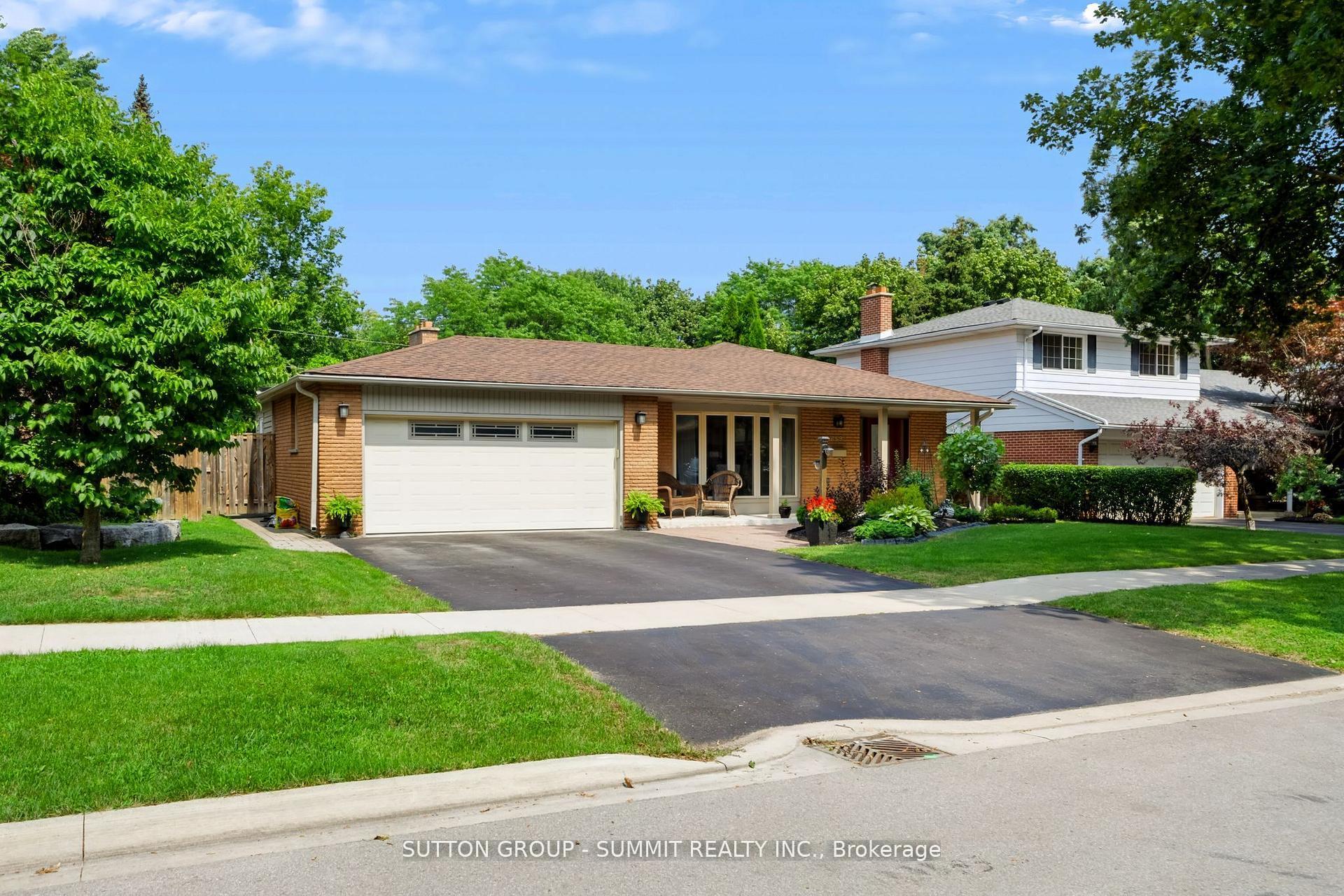 Photo 1 of 659 Cherrywood Drive, Burlington, LaSalle — HOMEH