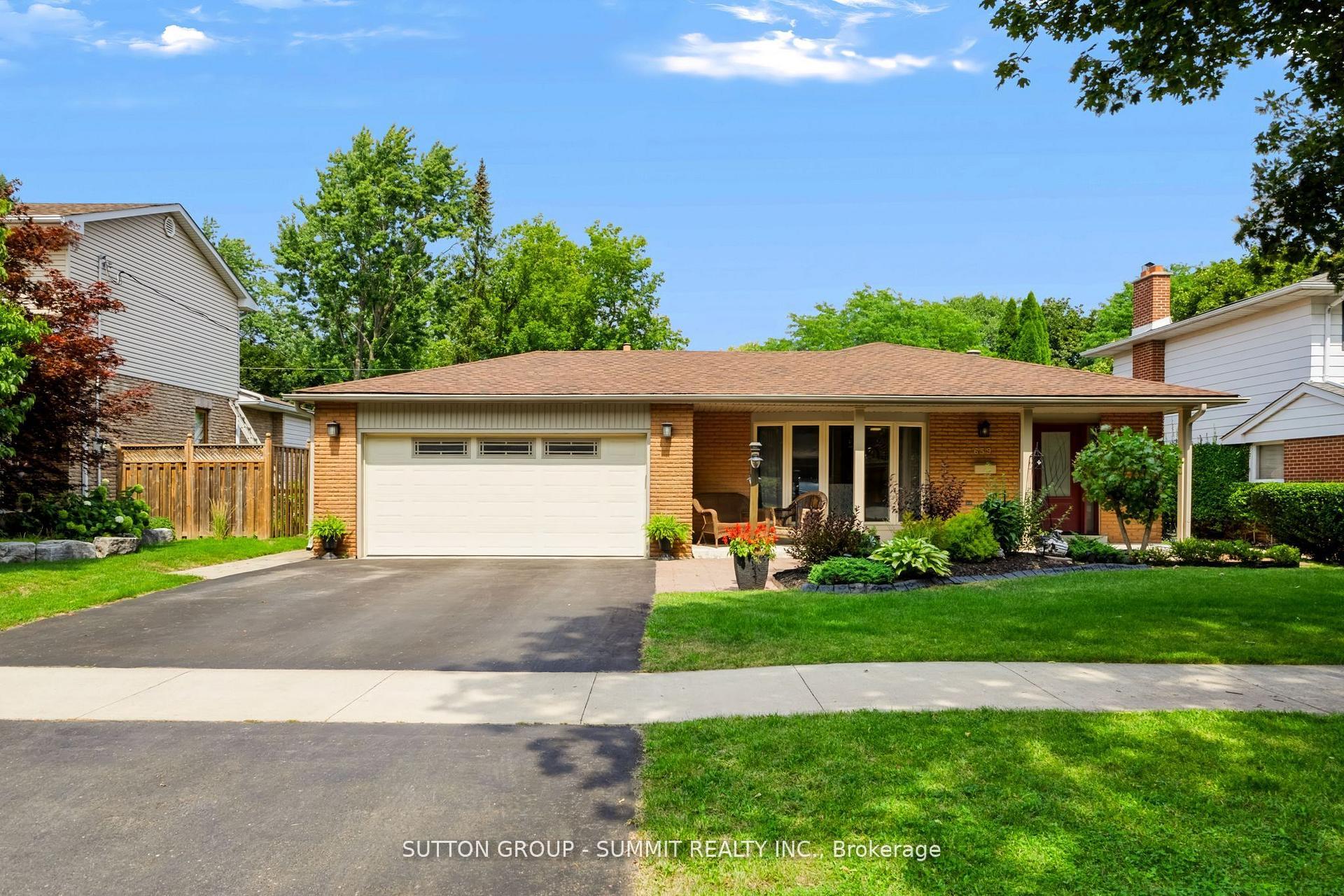 Photo 2 of 659 Cherrywood Drive, Burlington, LaSalle — HOMEH