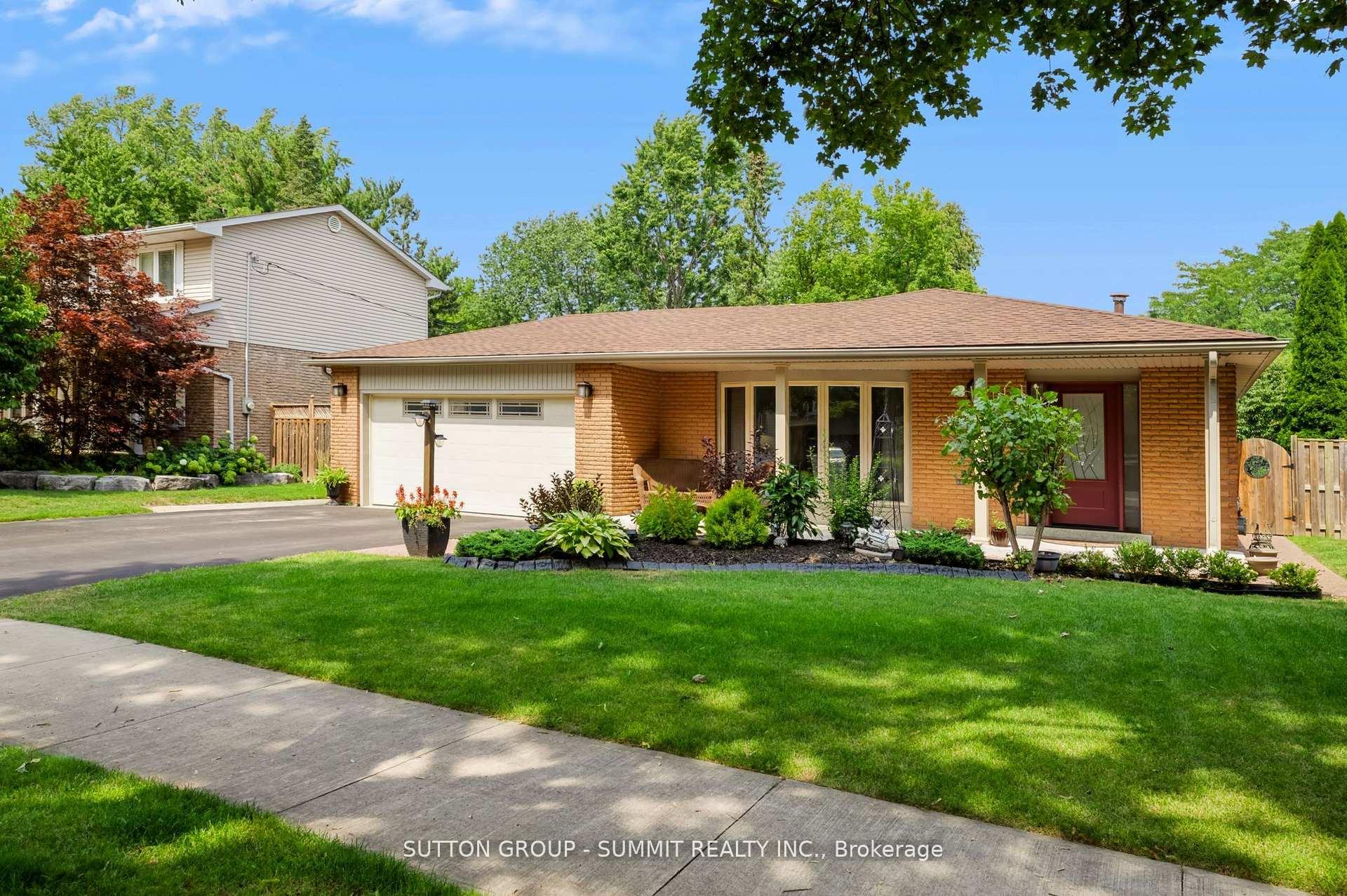 Photo 5 of 659 Cherrywood Drive, Burlington, LaSalle — HOMEH
