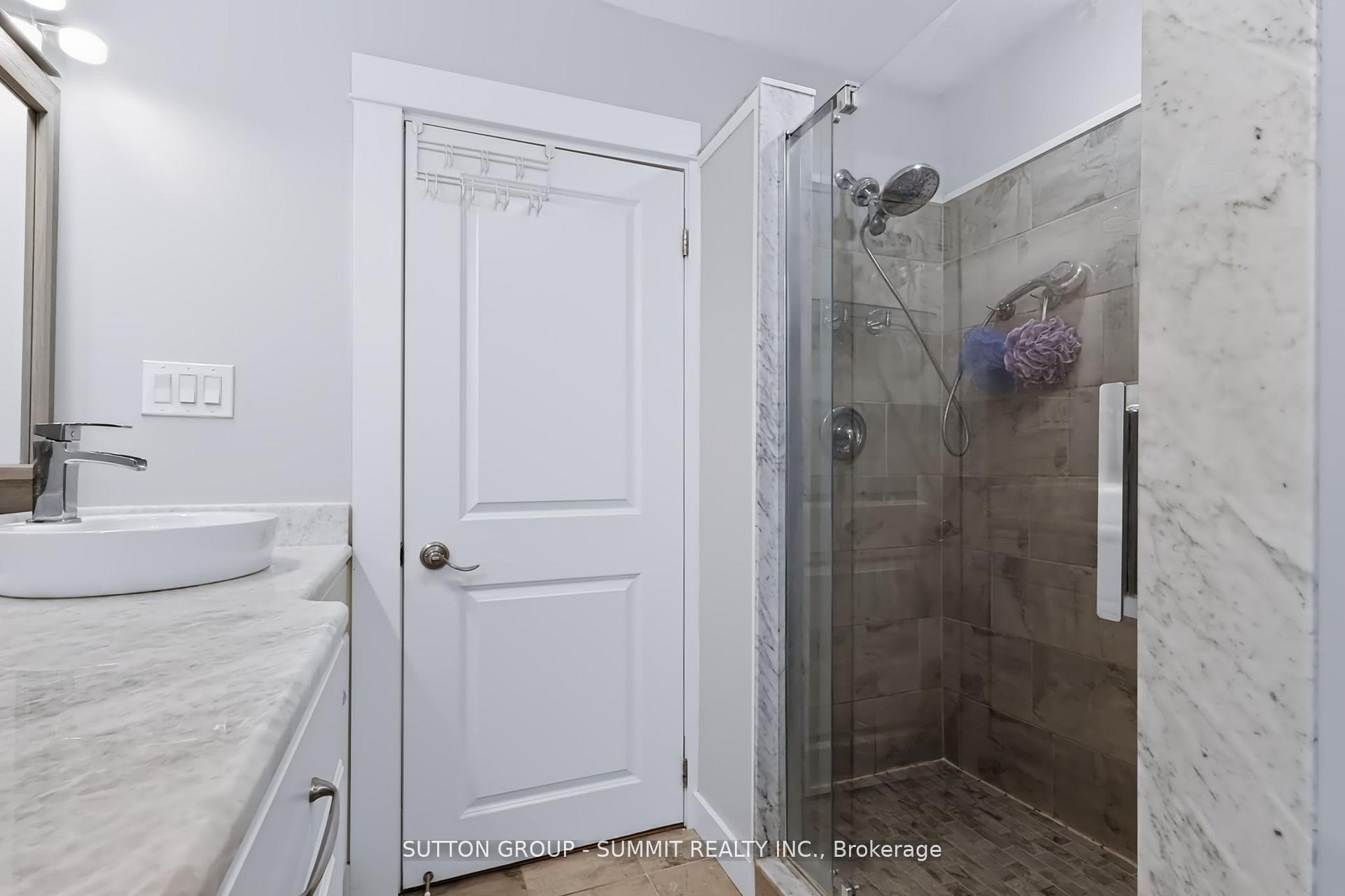 Photo 28 of 659 Cherrywood Drive, Burlington, LaSalle — HOMEH