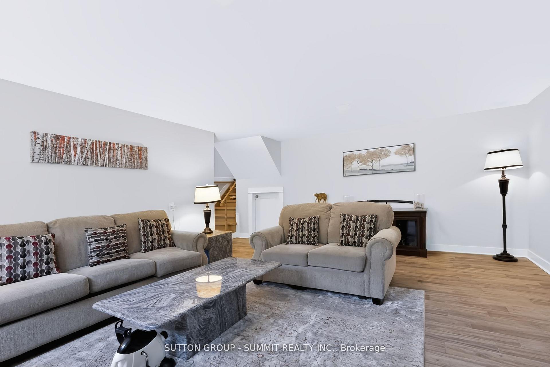 Photo 33 of 659 Cherrywood Drive, Burlington, LaSalle — HOMEH
