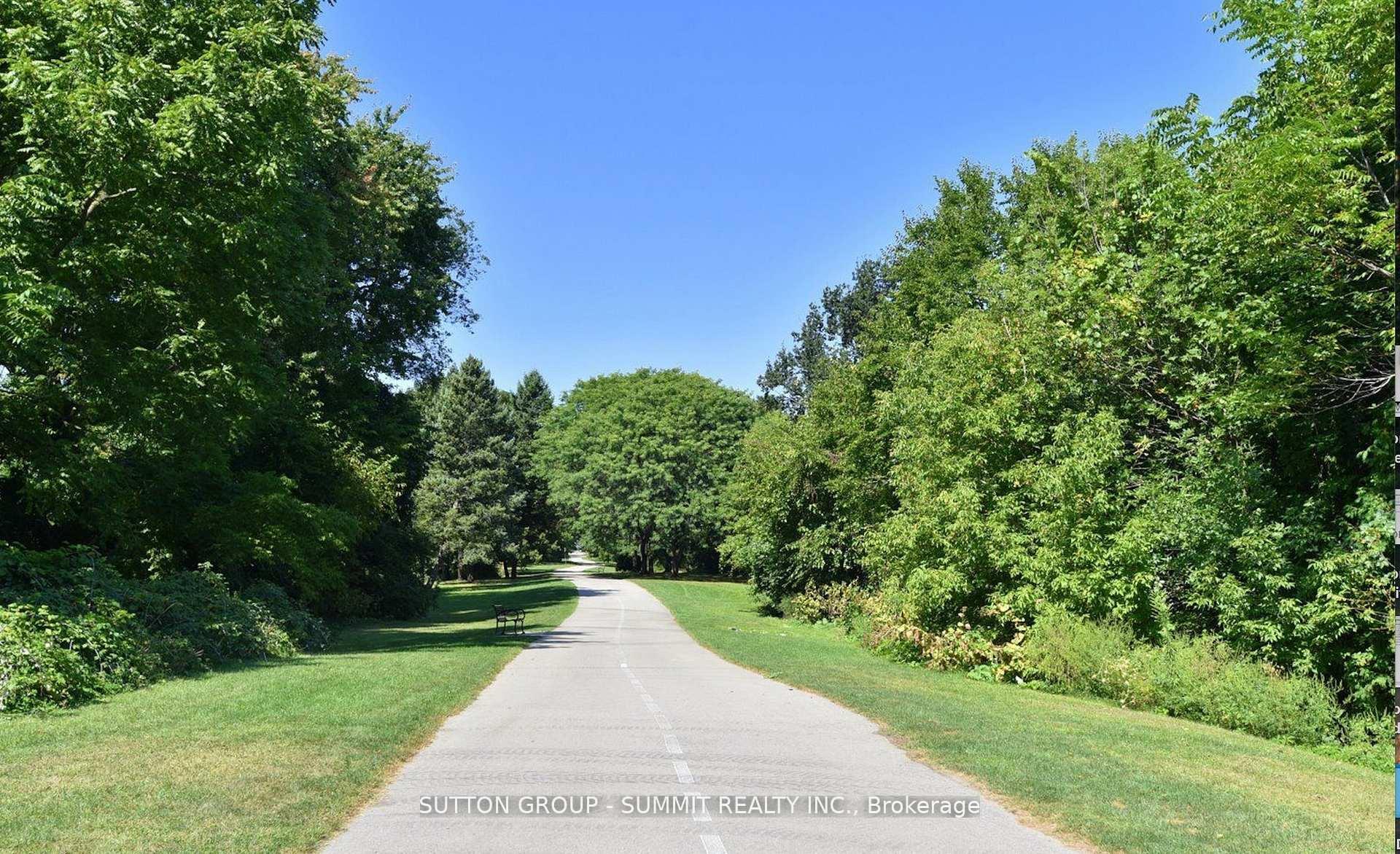 Photo 48 of 659 Cherrywood Drive, Burlington, LaSalle — HOMEH