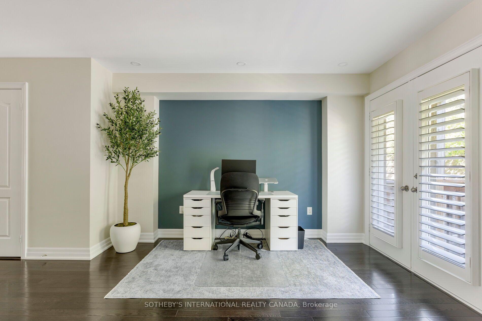 Photo 11 of Unit 2, 1127 Haig Boulevard, Mississauga, Lakeview — HOMEH