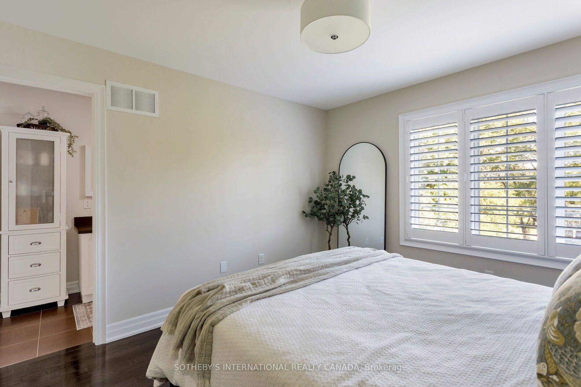Photo 64 of Unit 2, 1127 Haig Boulevard, Mississauga, Lakeview — HOMEH