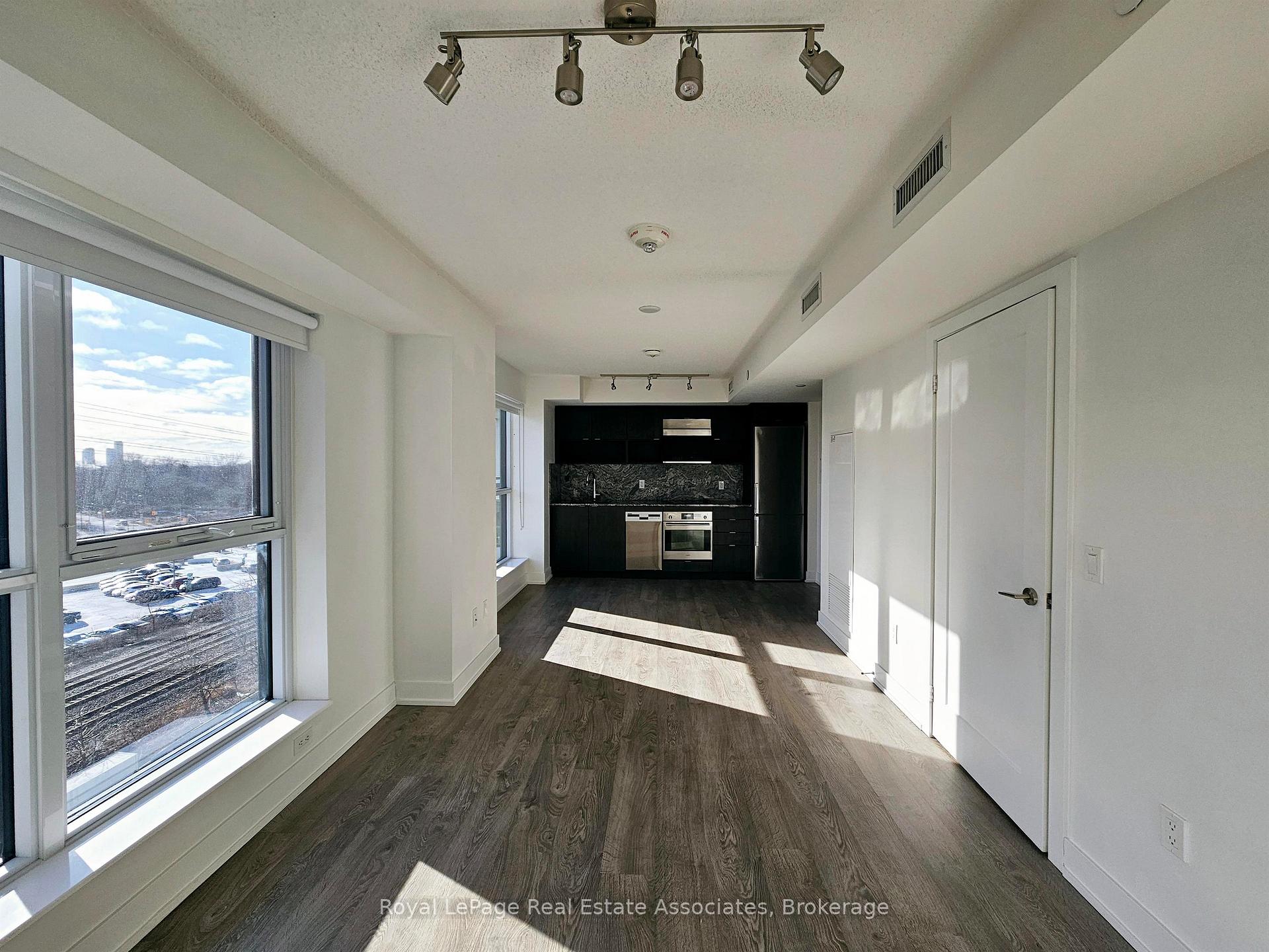 Photo 5 of Unit 623, 9 Mabelle Avenue, Etobicoke, Islington-City Centre West — HOMEH