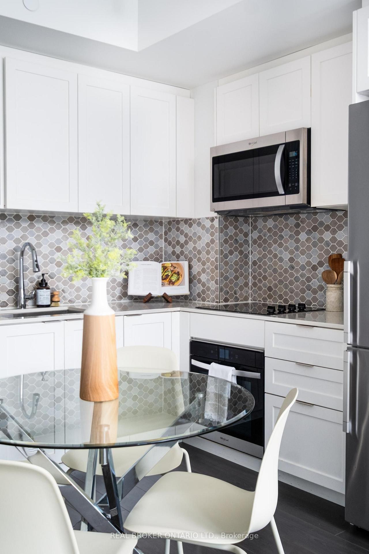 Photo 9 of Unit 528, 543 Richmond Street W, Toronto, Waterfront Communities — HOMEH