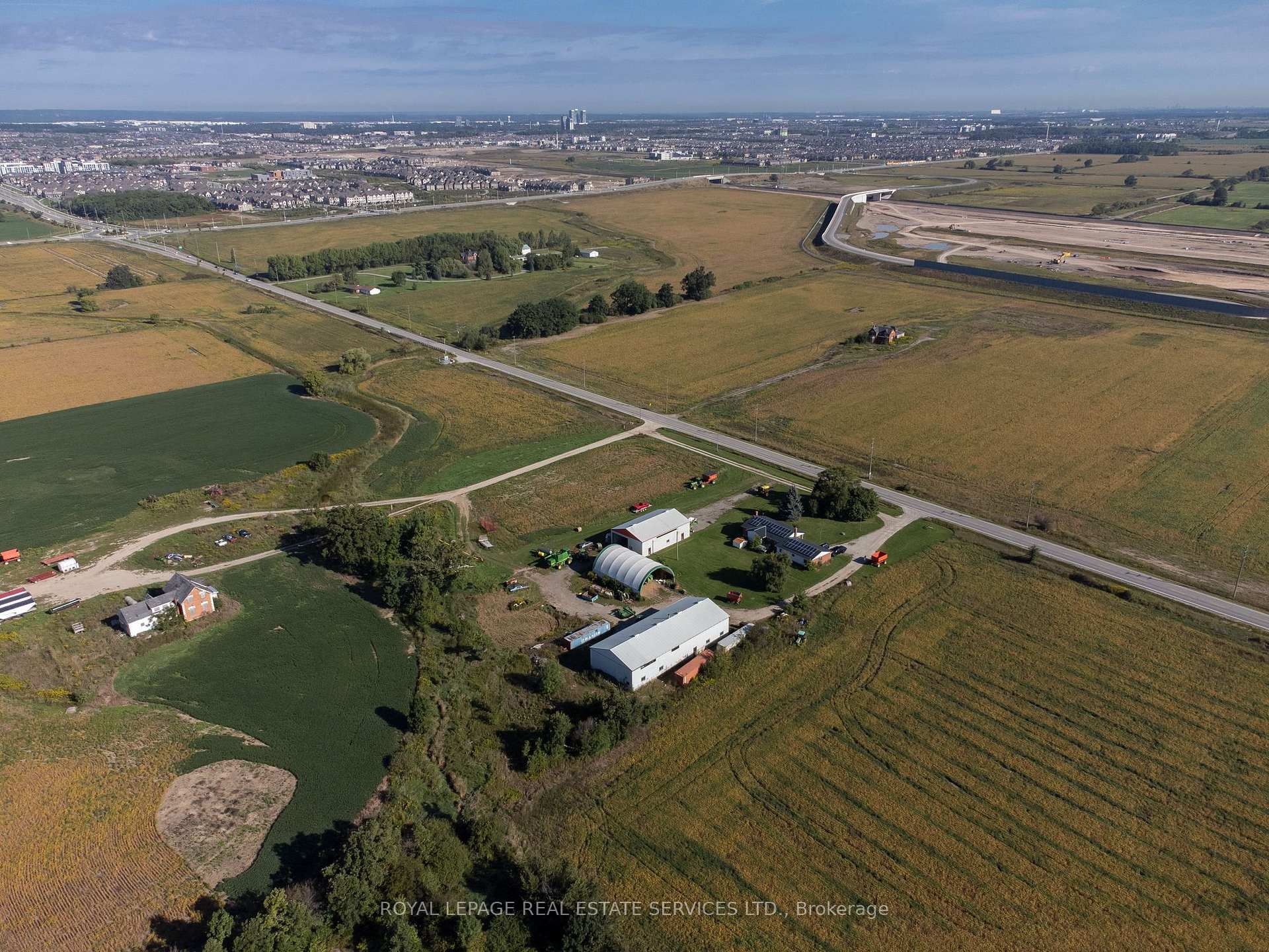 Photo 4 of 5580 Tremaine Road, Milton, Rural Milton West — HOMEH