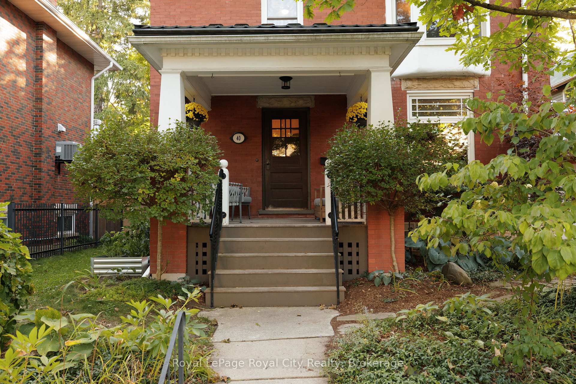 Photo 2 of 40 Lyon Avenue, Guelph, Exhibition Park — HOMEH