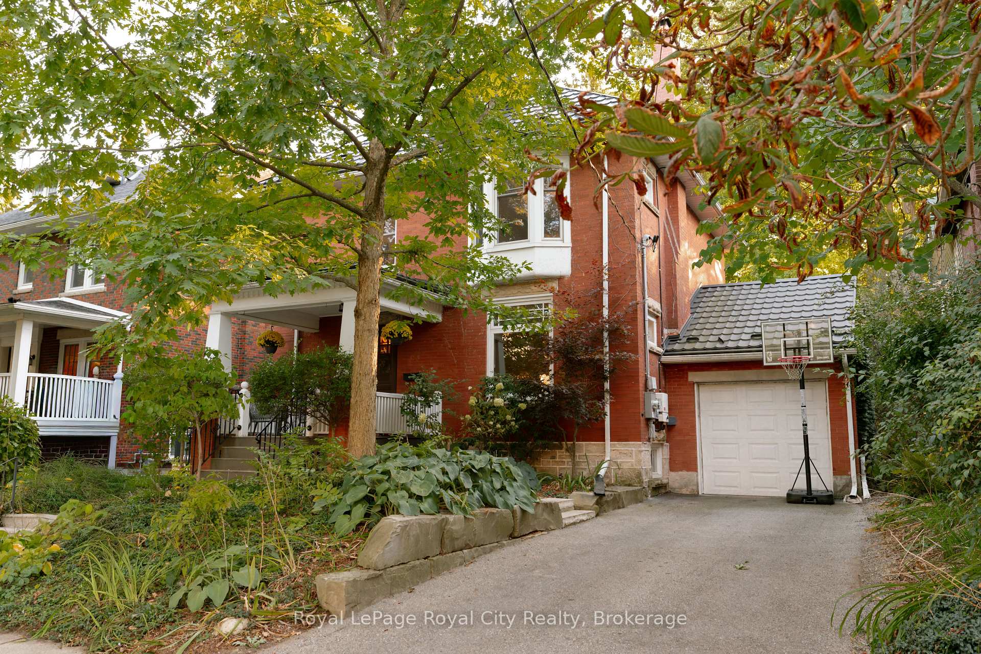 Photo 3 of 40 Lyon Avenue, Guelph, Exhibition Park — HOMEH