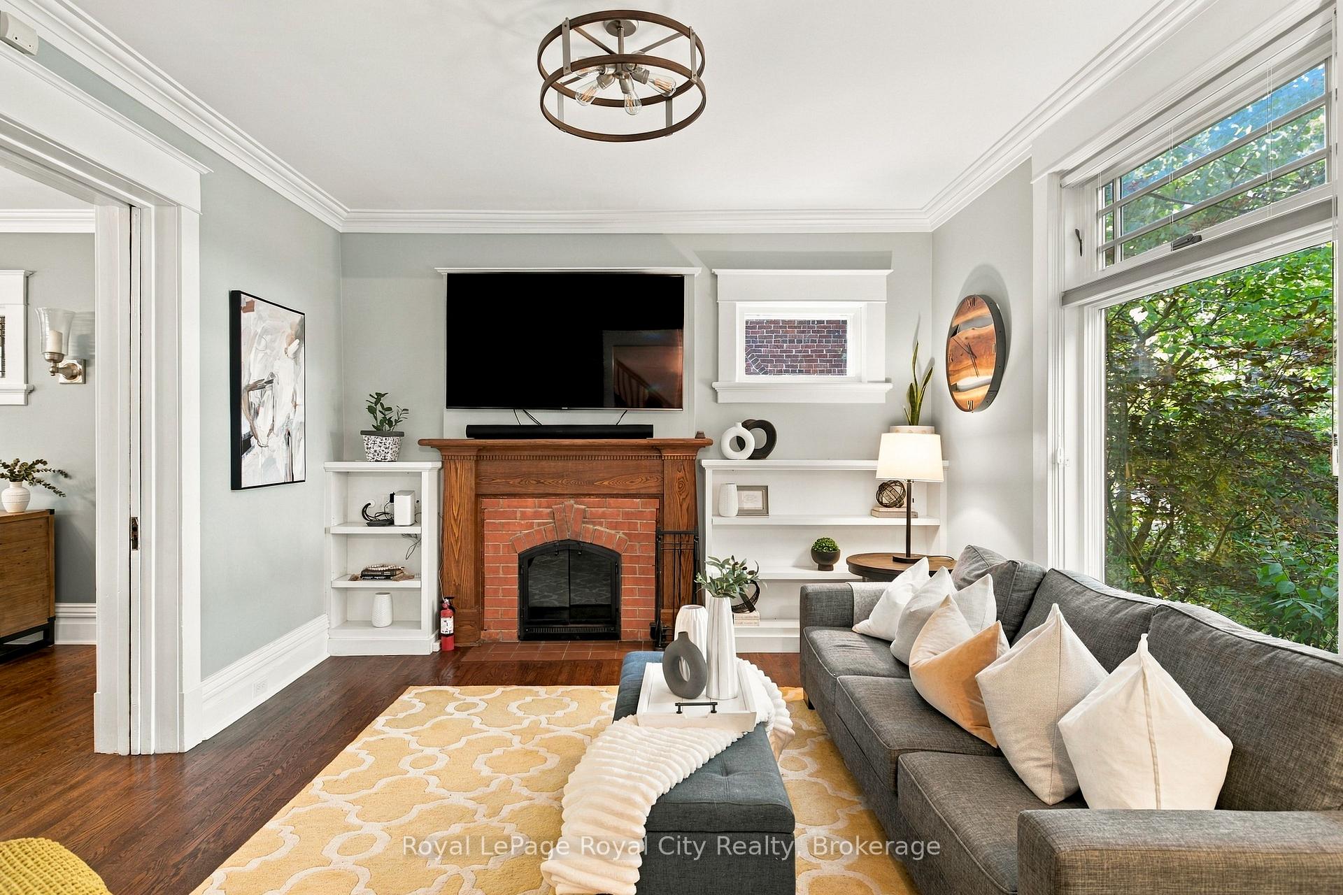 Photo 5 of 40 Lyon Avenue, Guelph, Exhibition Park — HOMEH