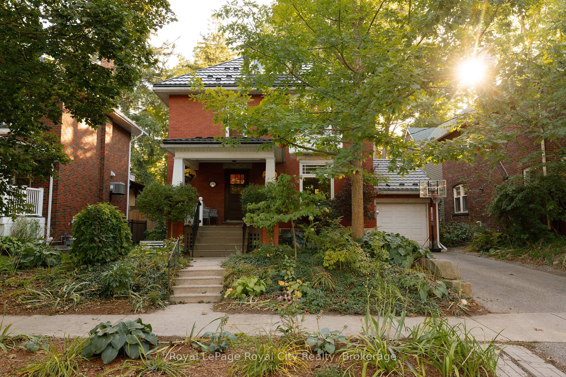 Photo 43 of 40 Lyon Avenue, Guelph, Exhibition Park — HOMEH
